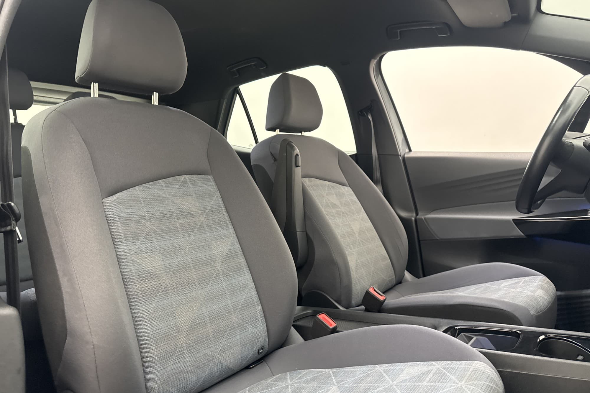 Volkswagen ID.3 Pro Performance Värmare Navi CarPlay MOMS