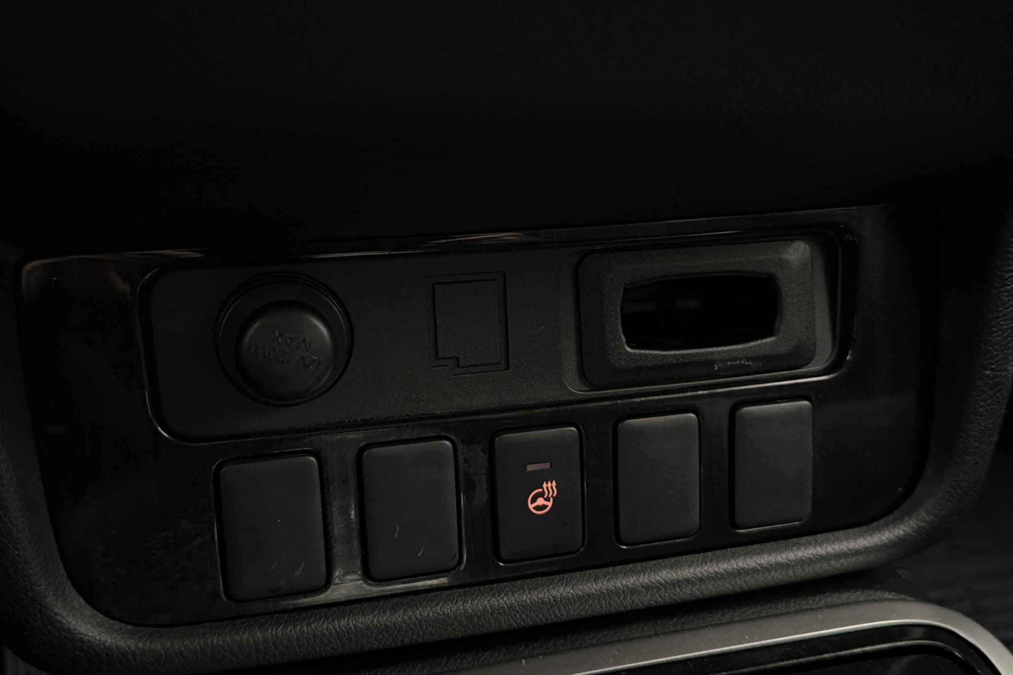 Mitsubishi Outlander PHEV 203hk 4WD Fleet Edition Sensorer