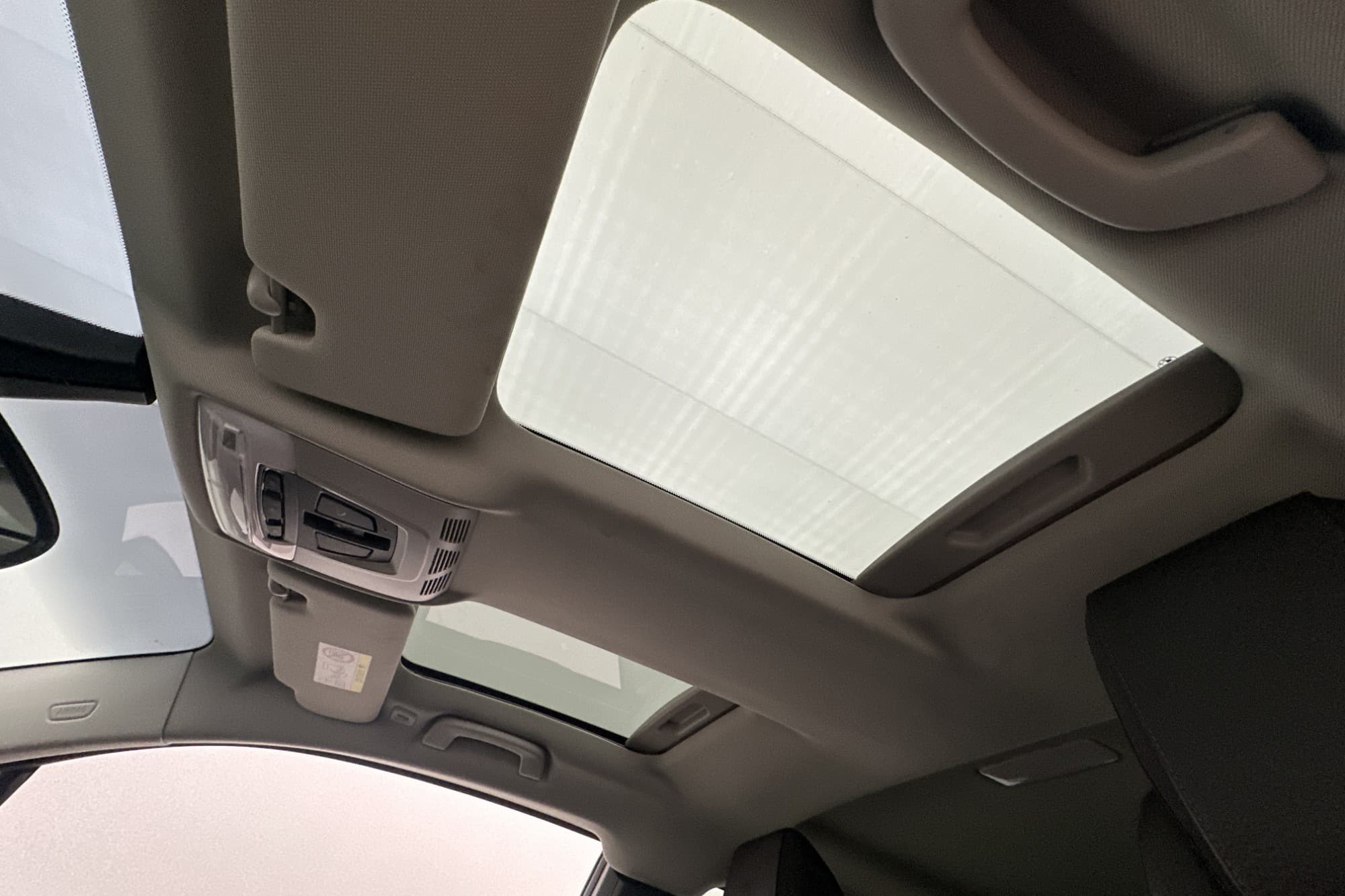 BMW i3 94 Ah 170hk Värmare Taklucka H/K Kamera Skinn Navi