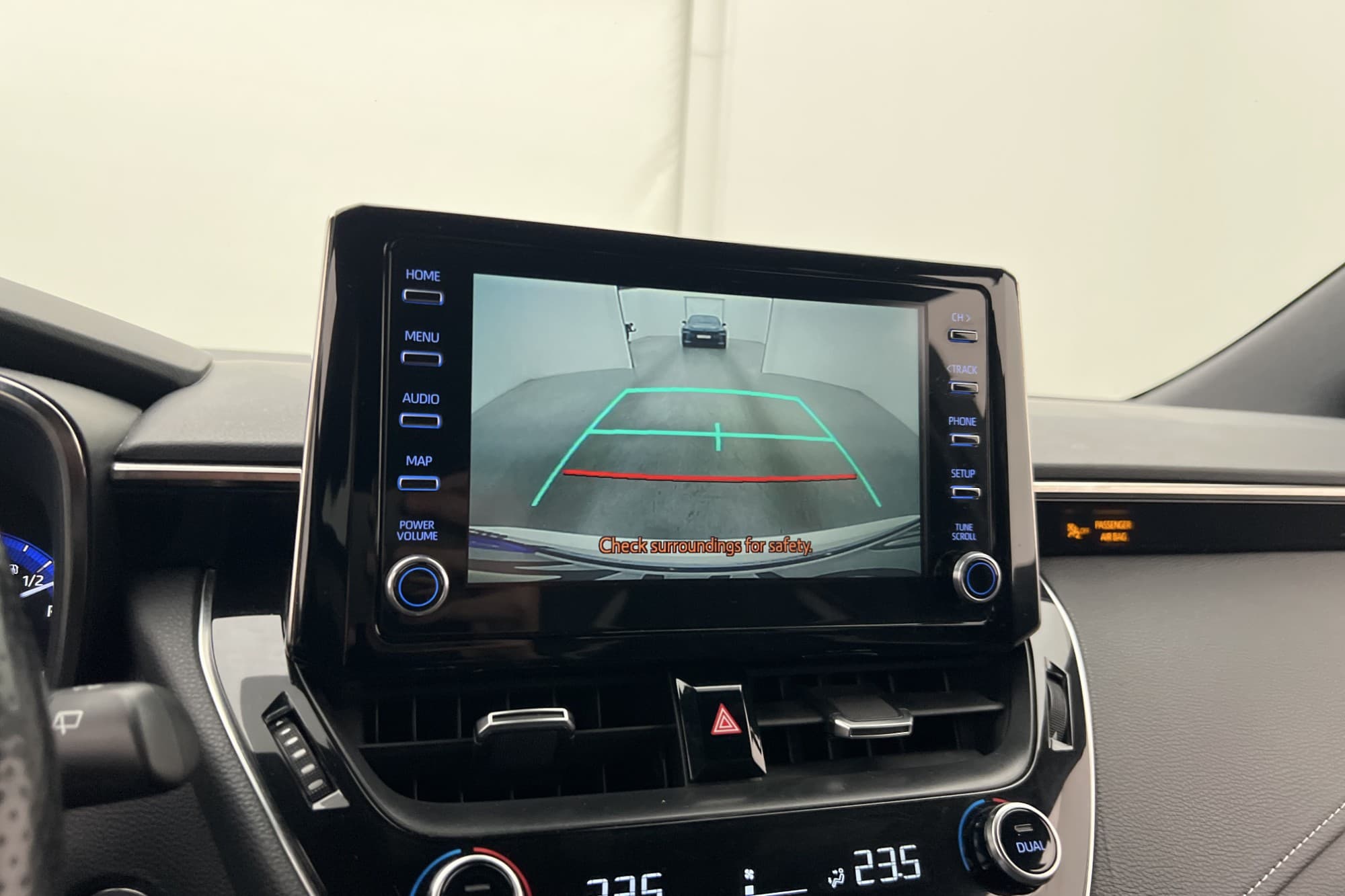 Toyota Corolla Touring Hybrid GR Sport Kamera Halvskinn