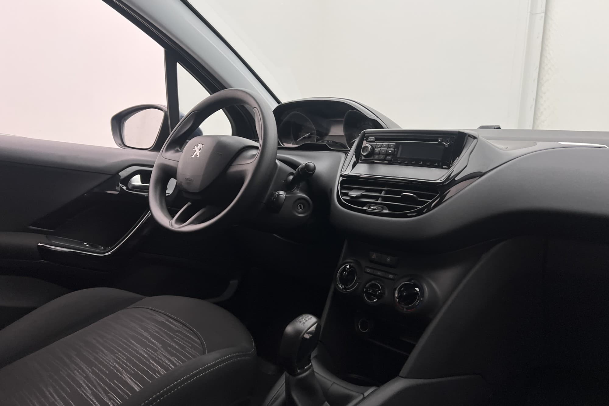 Peugeot 208 5-dörrar 1.0 PureTech 68hk Farthållare