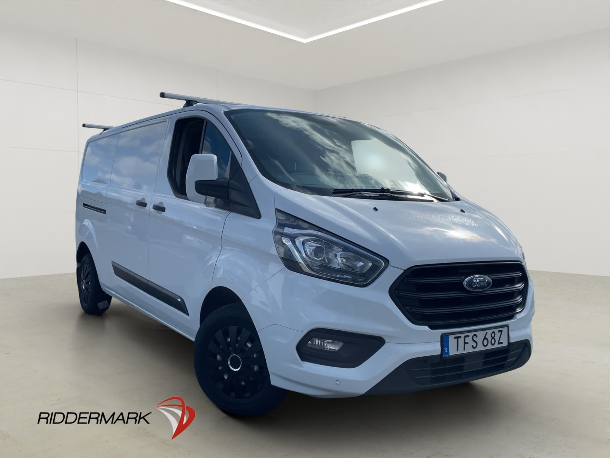 Ford Transit Custom L2 170hk Värmare Dragkrok 3-Sit PDC MOMS