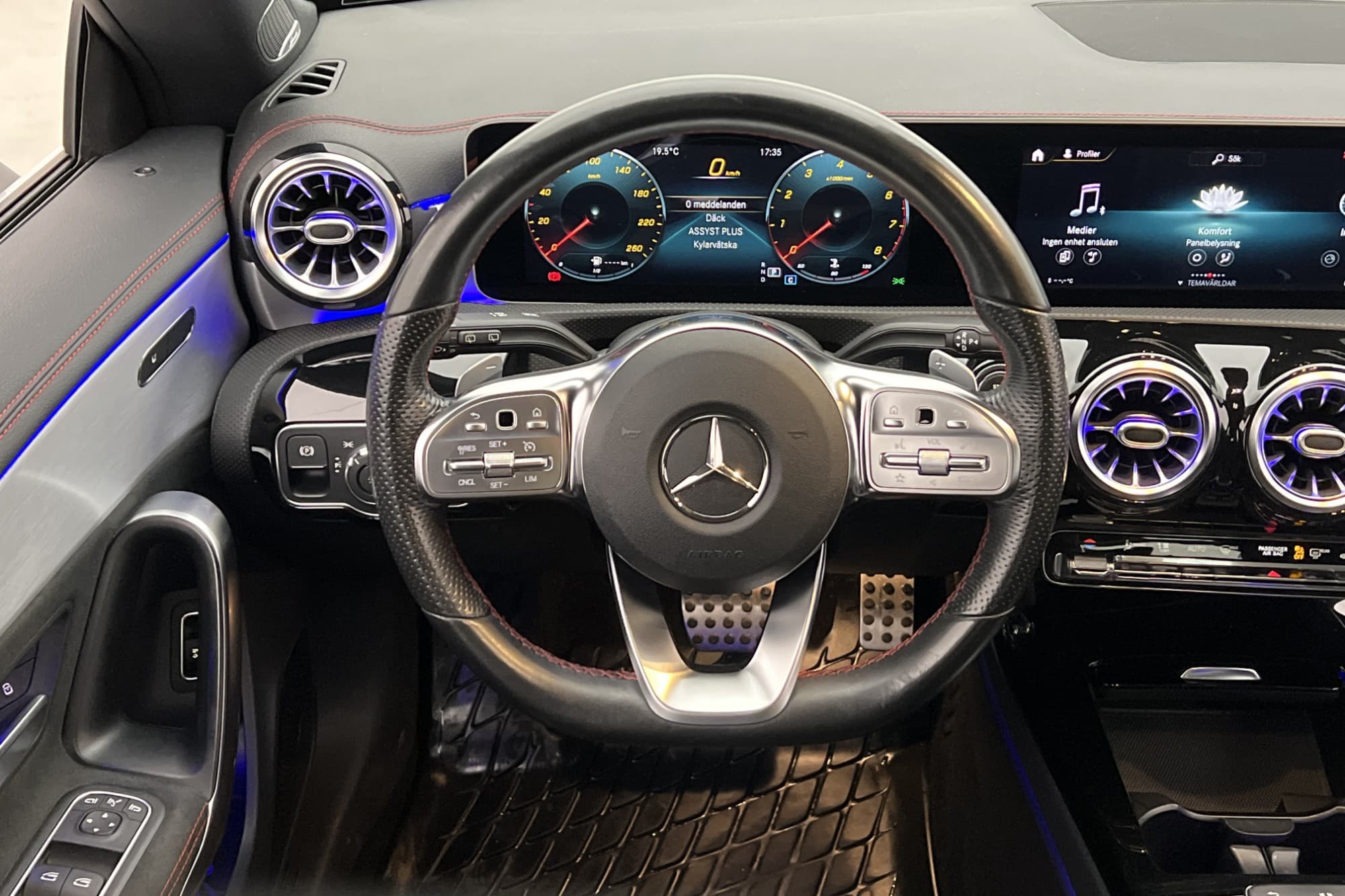 Mercedes-Benz CLA 220 SB AMG Wide Burmester P-Värmare Drag