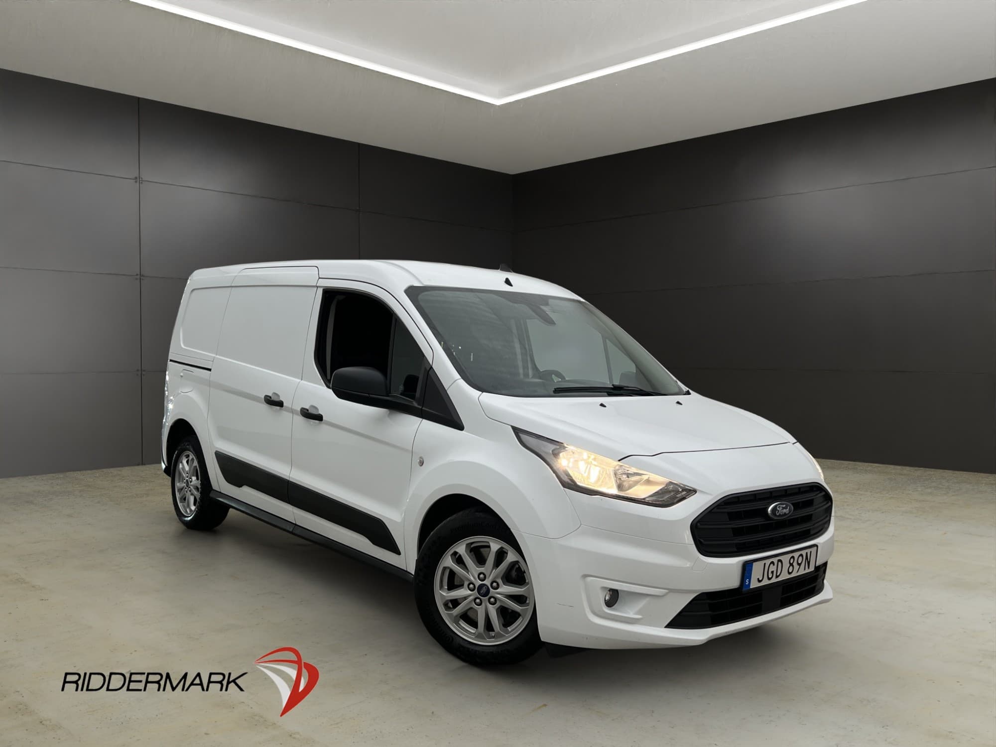 Ford Transit Connect LWB Värmare Drag 3-Sits B-Kamera Moms