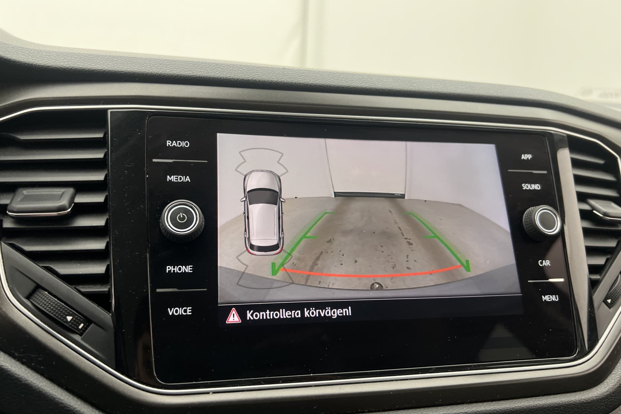 Volkswagen T-Roc 2.0 TDI 4M Värmare Drag Kamera CarPlay