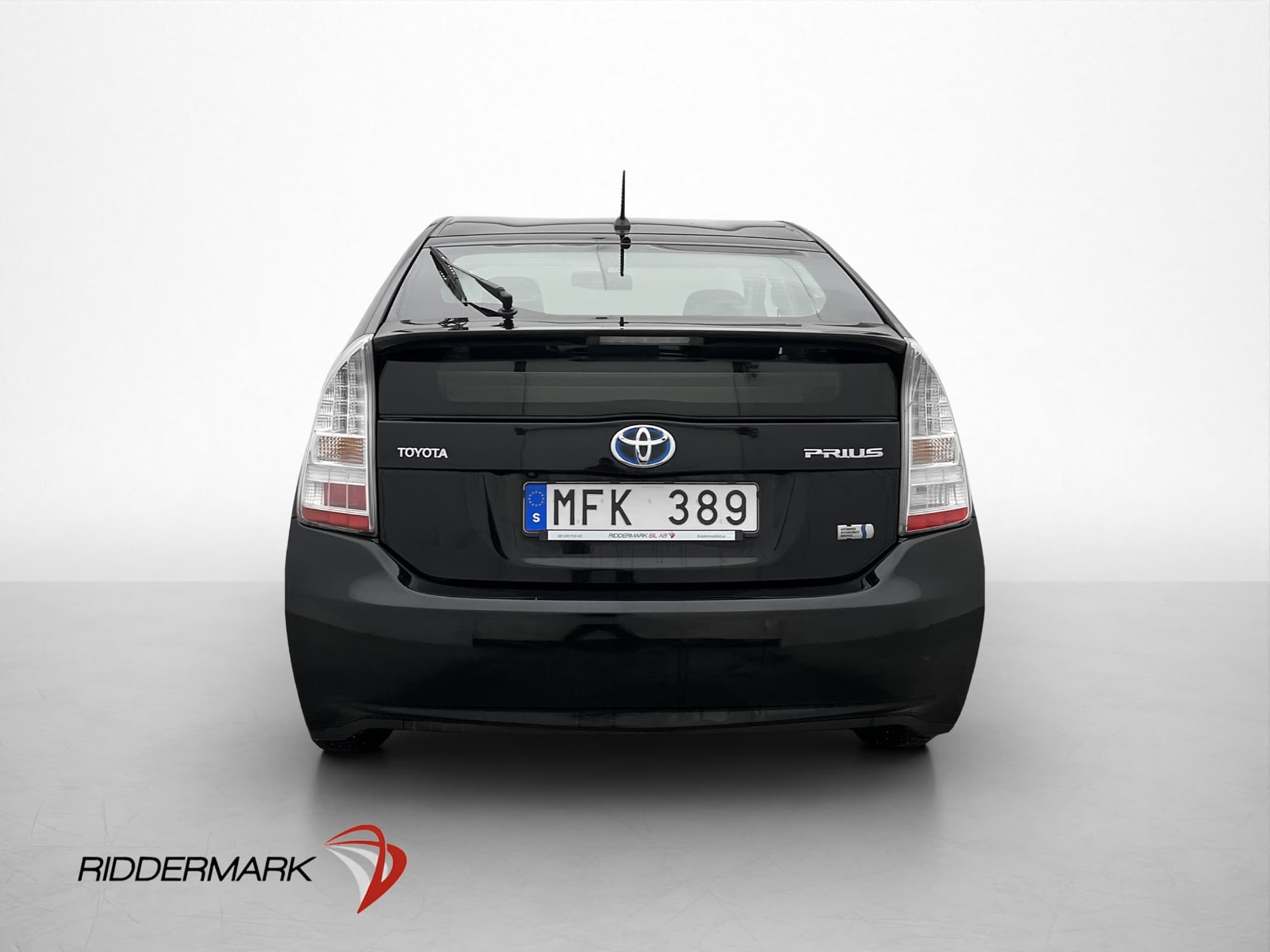 Toyota Prius Hybrid HUD Navi Sensorer Keyless Värm Kamera
