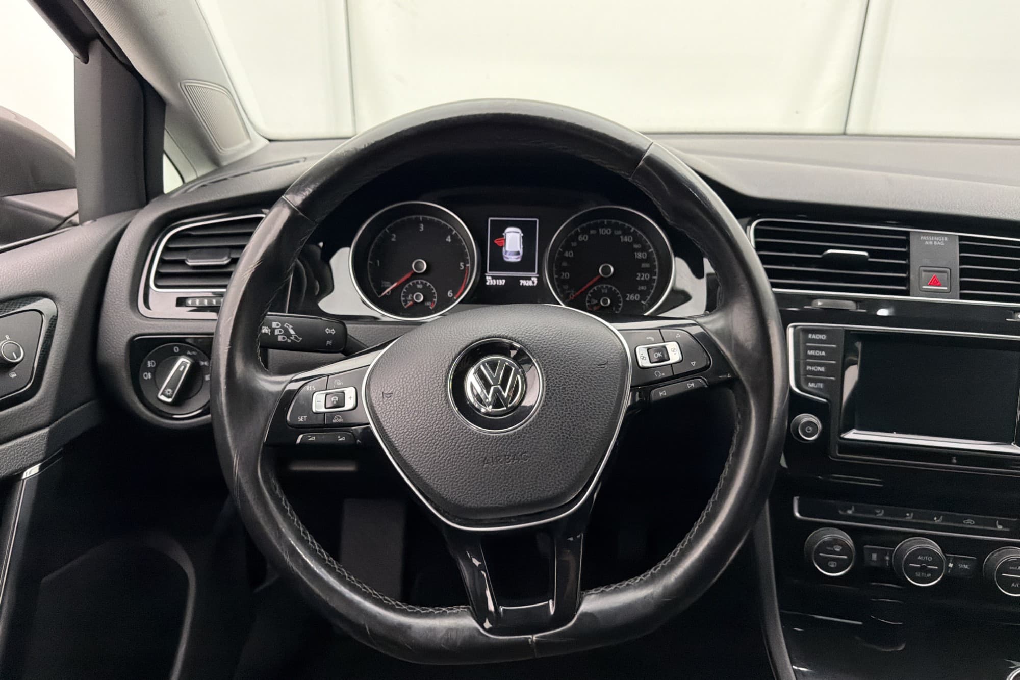 Volkswagen Golf Sportscombi 2.0 TDI GT Värmare Drag Kamera