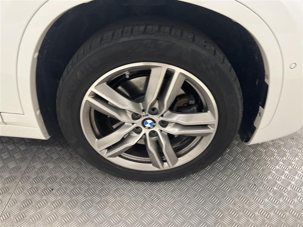 BMW X1 xDrive 20d 190hk M-Sport M-Värm B-Kamera 0,49l/milinteriör