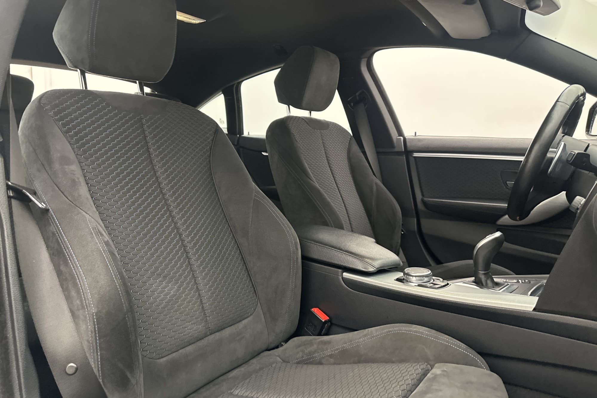 BMW 420 d xDrive Gran Coupé M Sport Navi Sensorer Alcantara