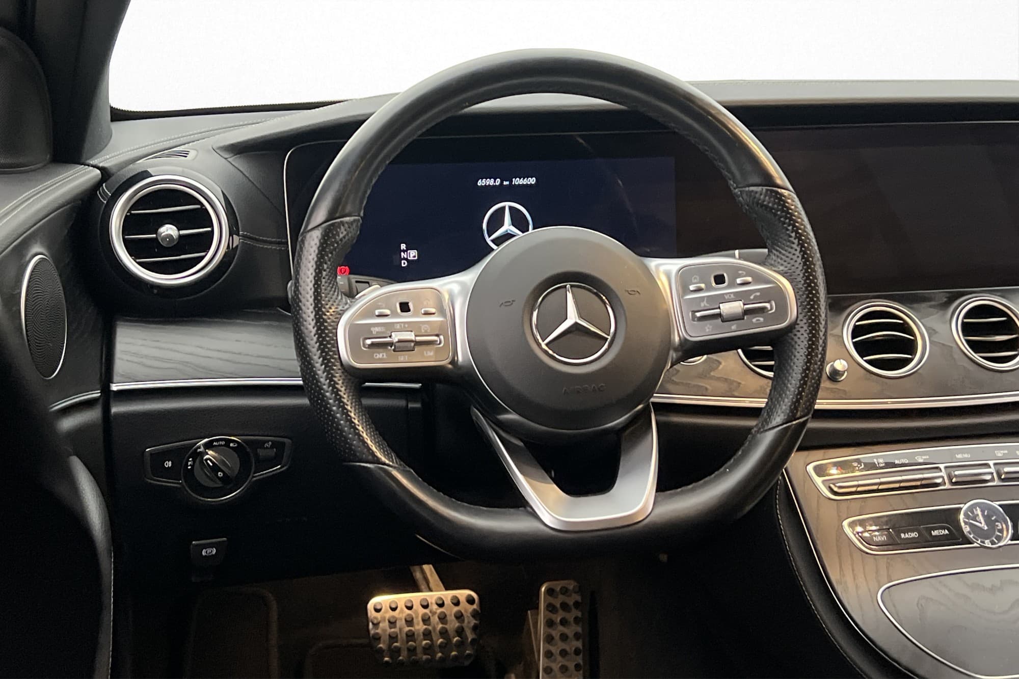 Mercedes-Benz E 220 T d 194hk AMG Wide Dragkrok Kamera