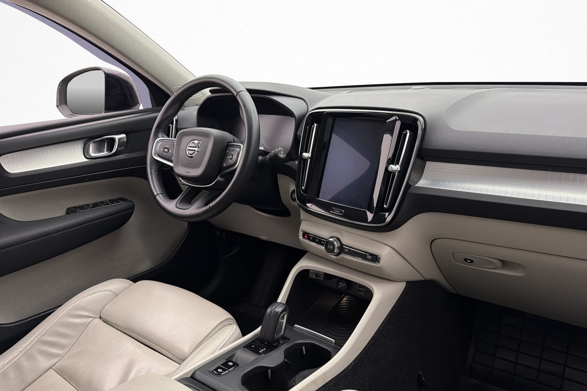 Volvo XC40 T5 AWD 247hk Momentum Pano B-Kamera Navi Skinn