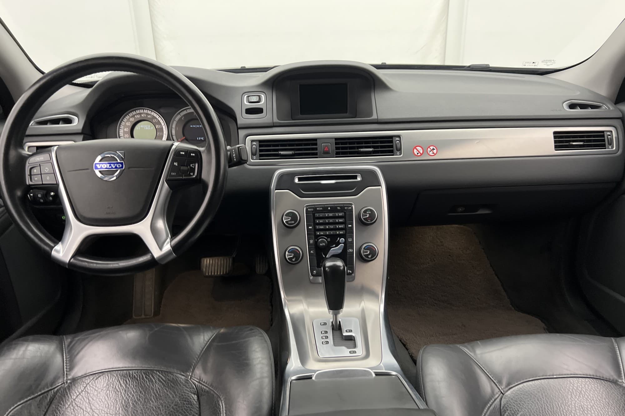 Volvo S80 D5 AWD 215hk Summum VOC Värmare P-Sensorer Skinn