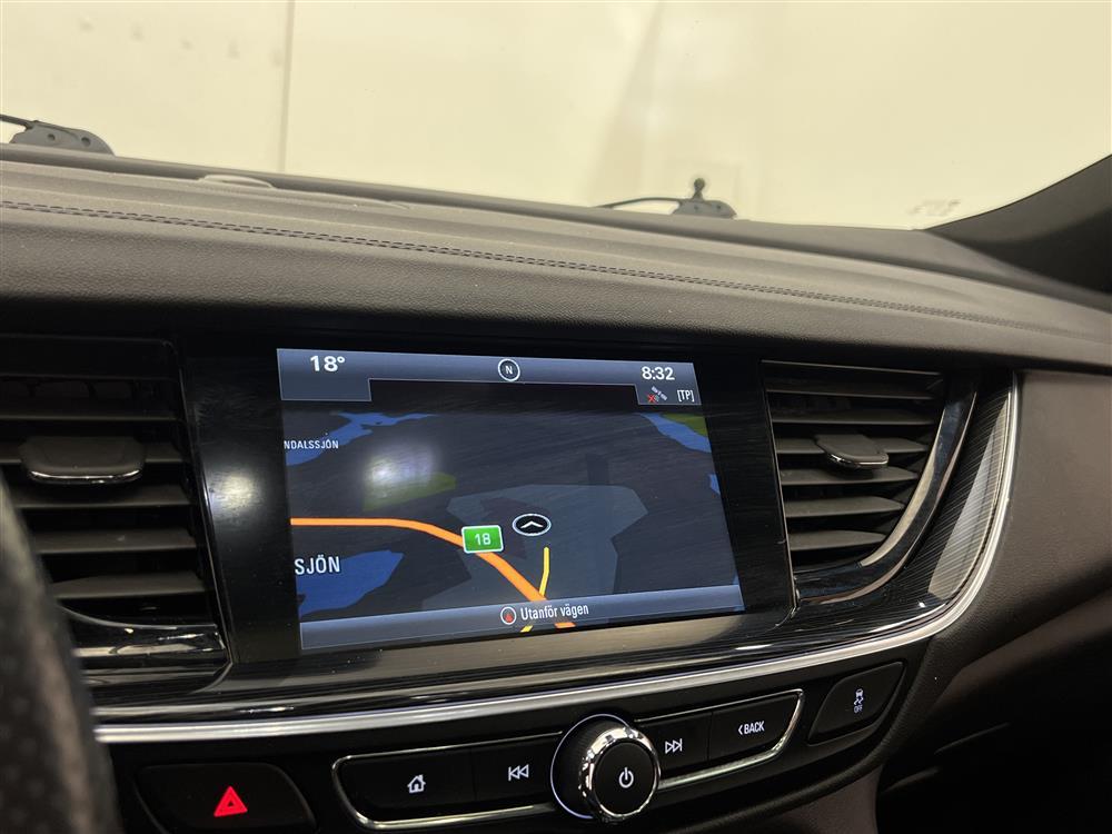 Opel Insignia 2.0 ST 170hk OPC-Line Pano HUD Bose GPS 360°
