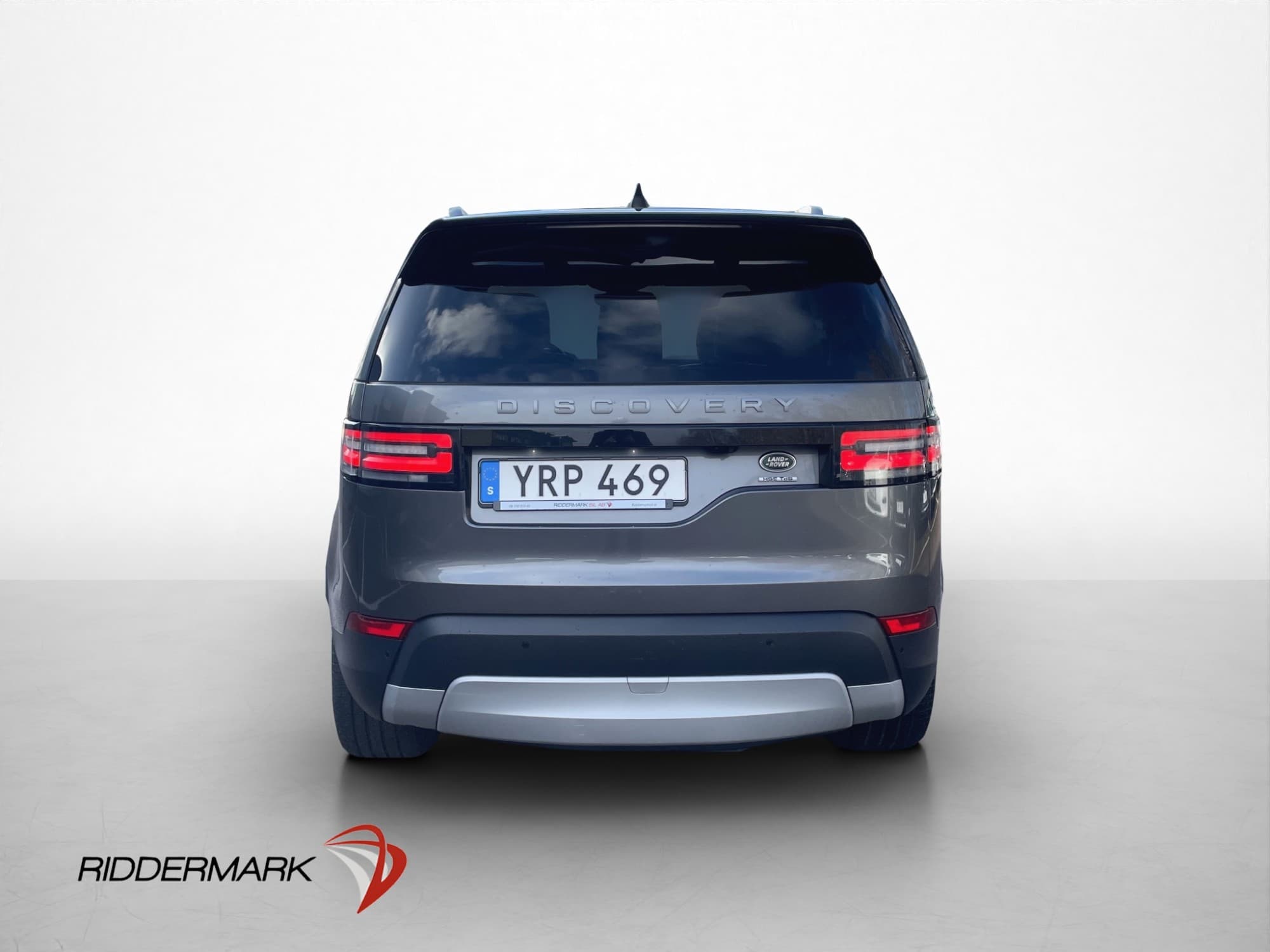 Land Rover Discovery 3.0 TDV6 4WD HSE Värm Pano Drag Meridia