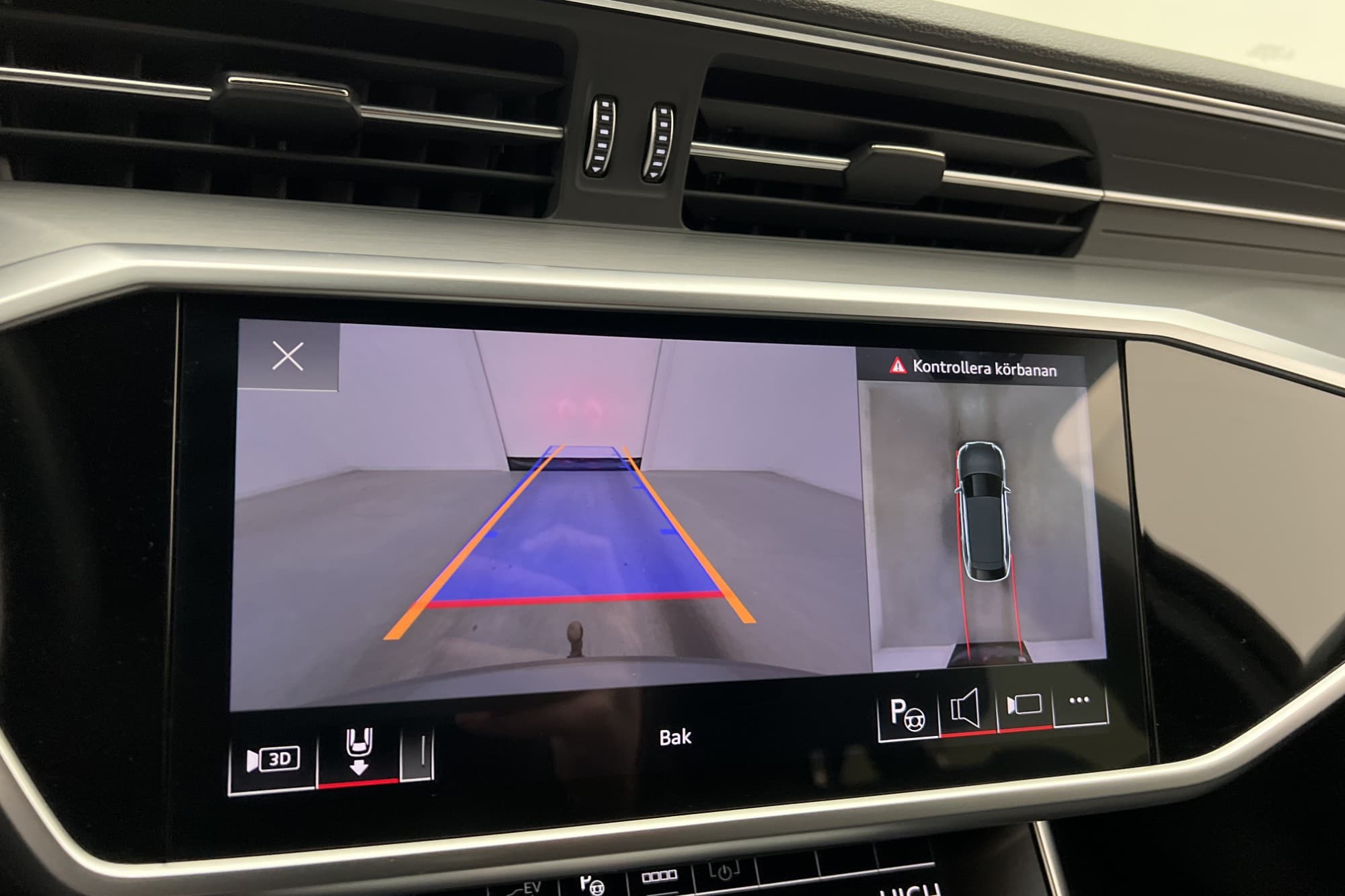 Audi A6 55 TFSI e Q S-Line Cockpit 360° CarPlay 4-Zons MOMS