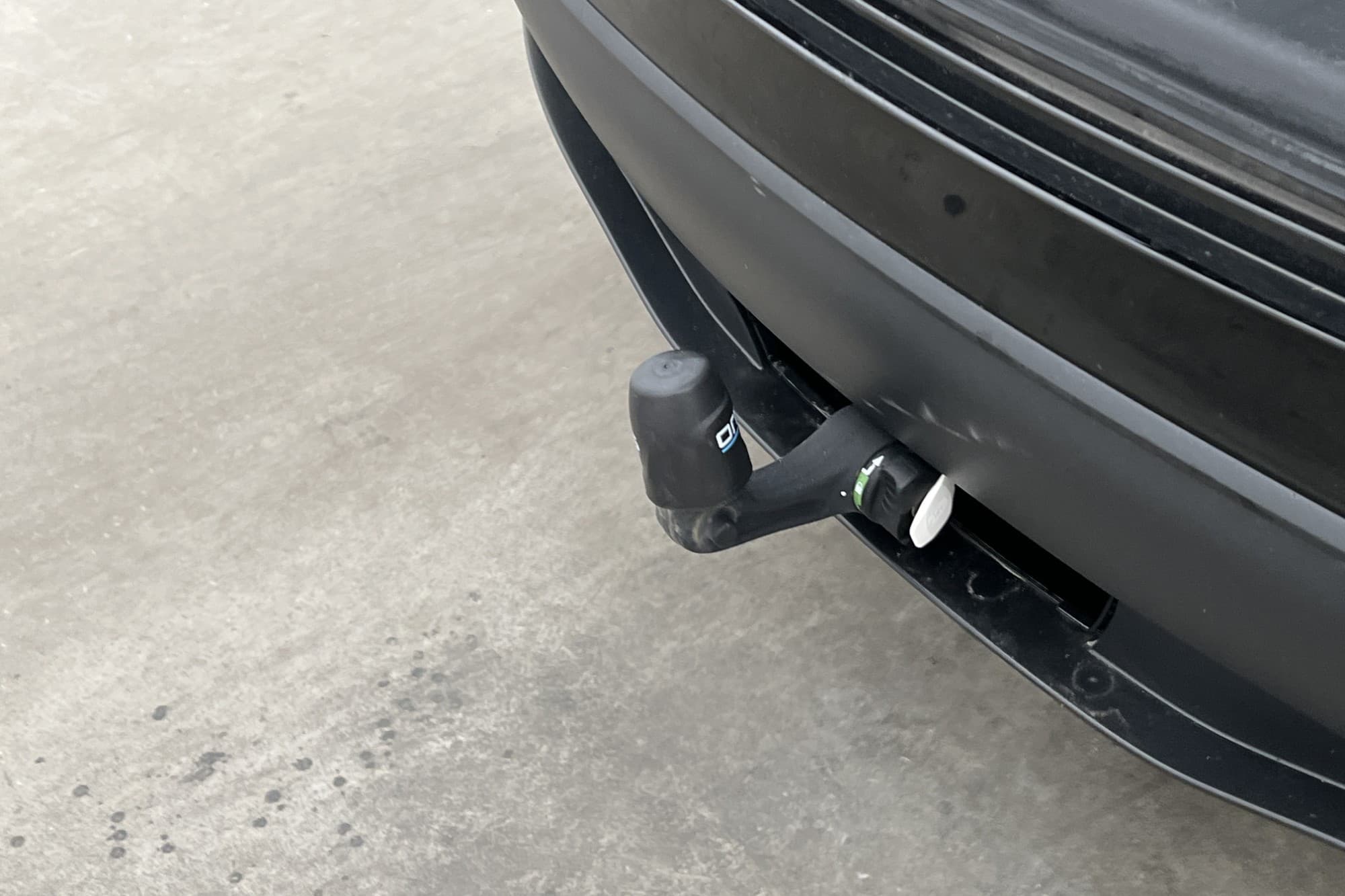 Tesla Model Y Long Range AWD Dragkrok MOMS Autopilot