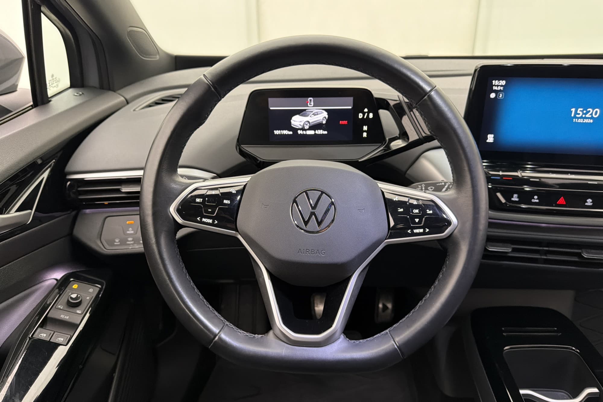 Volkswagen ID.4 Pro Performance Värmare Navi CarPlay MOMS