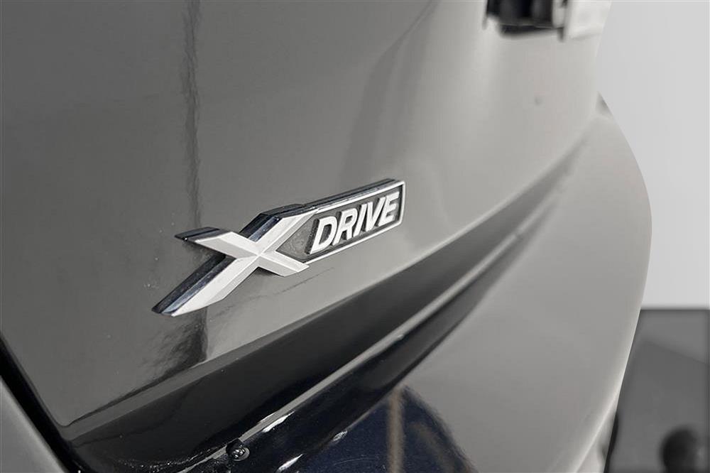 BMW 320d GT xDrive 184hk M-Sport Navi B-kam Hi-Fi 0,51l/milexteriör