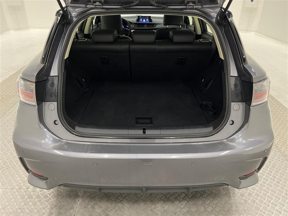 Lexus CT 200h 99hk Välserv Skinn P-sensor 0,36l/mil