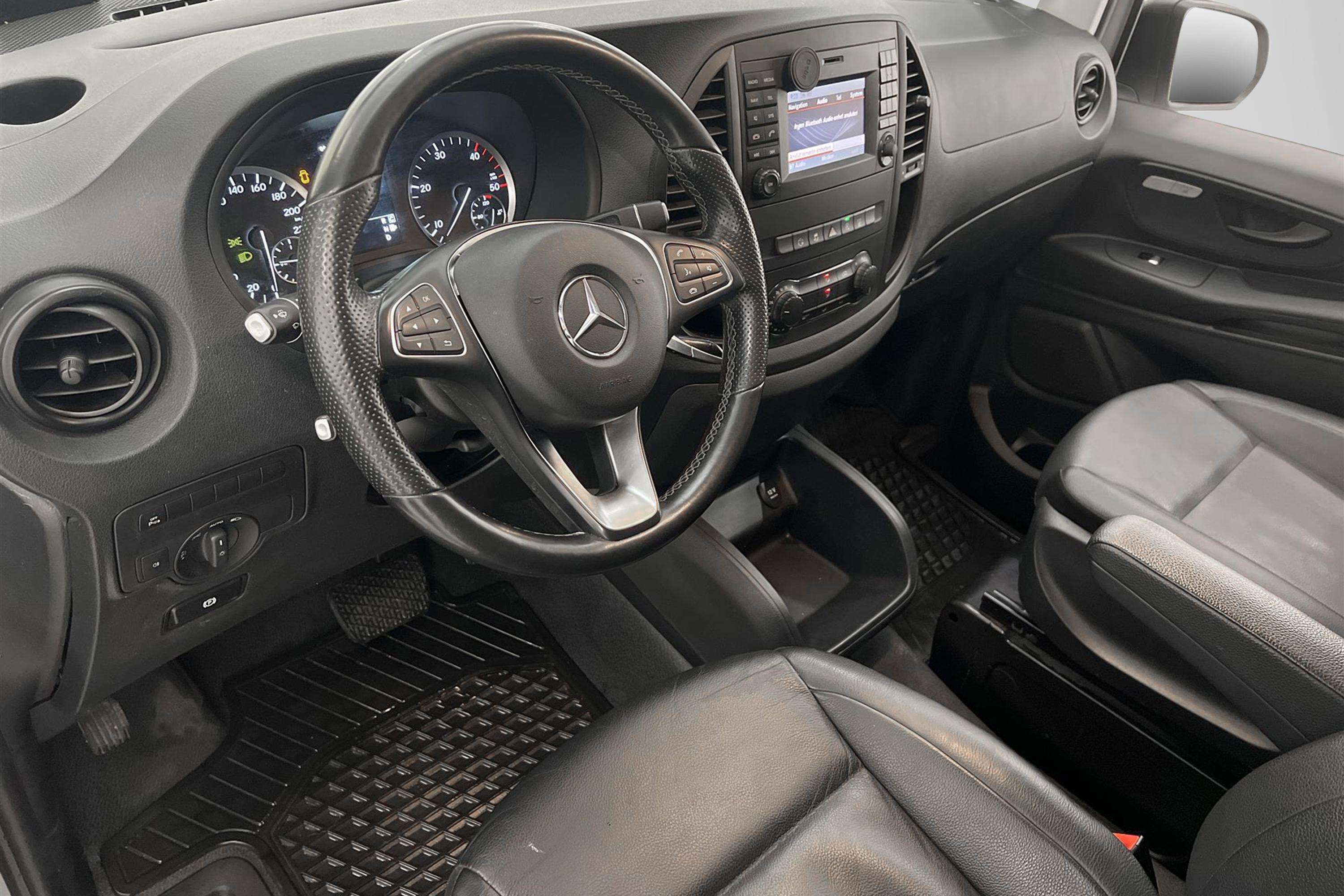 Mercedes-Benz Vito Mixto 119d Automat EDT.1 Värmare Moms interiör