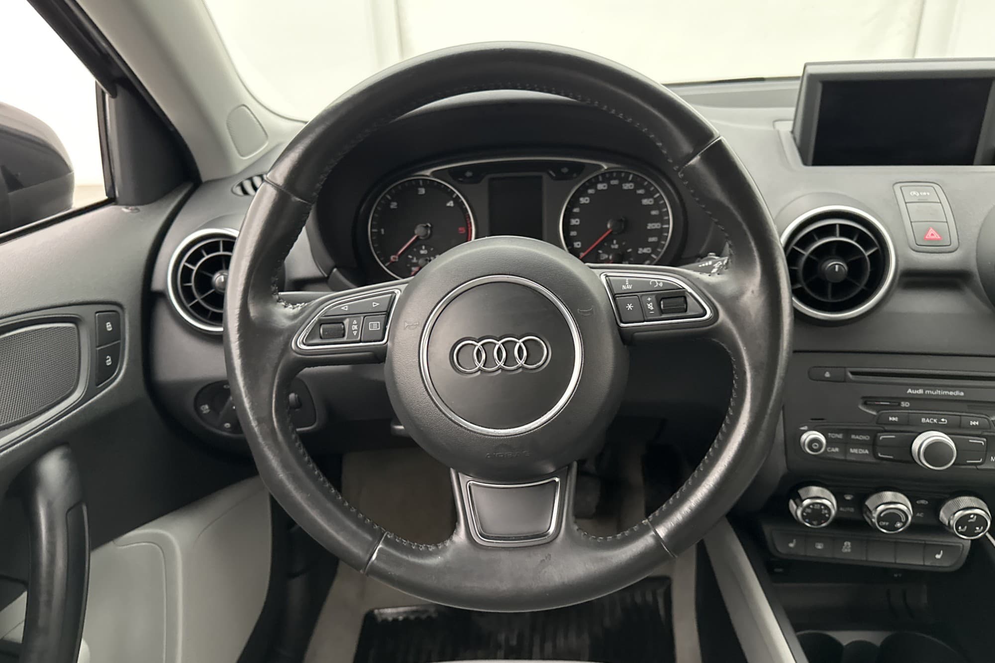 Audi A1 Sportback TDI 105hk Proline Drag AudiSound Bluetooth