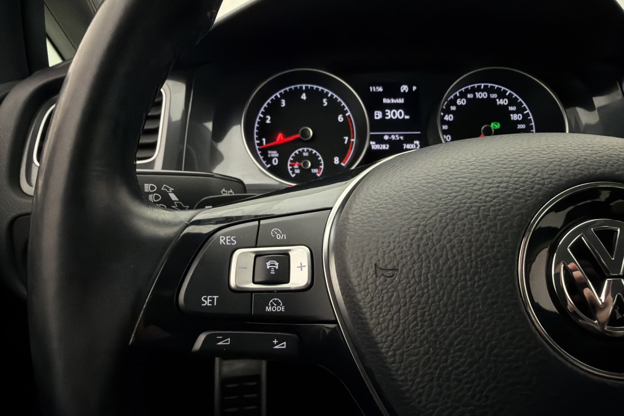 Volkswagen Golf Alltrack 1.8 TSI 4M Värmare Kamera A-CarPlay