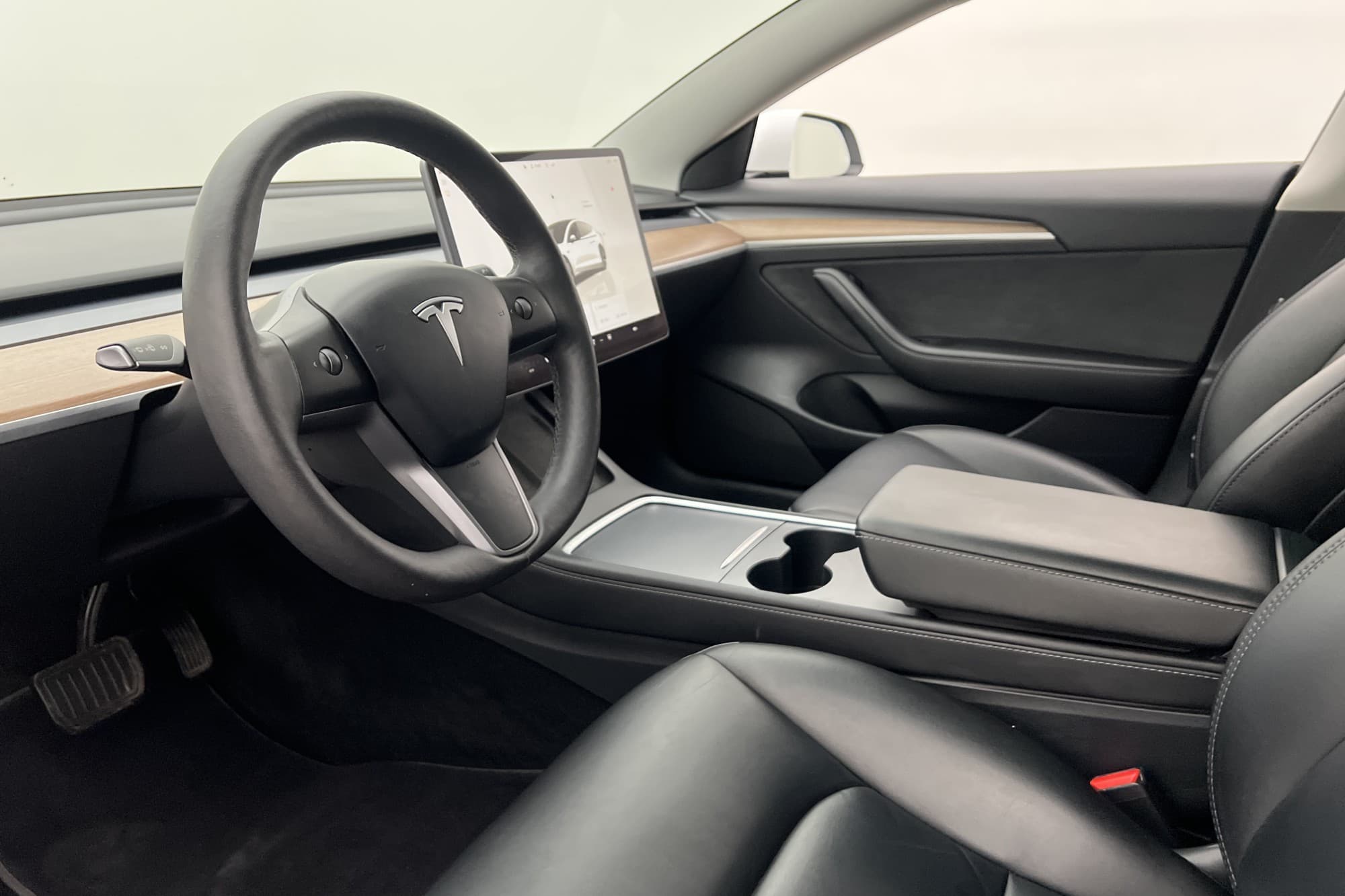 Tesla Model 3 Long Range AWD MOMS Dragkrok Autopilot Sv-Såld