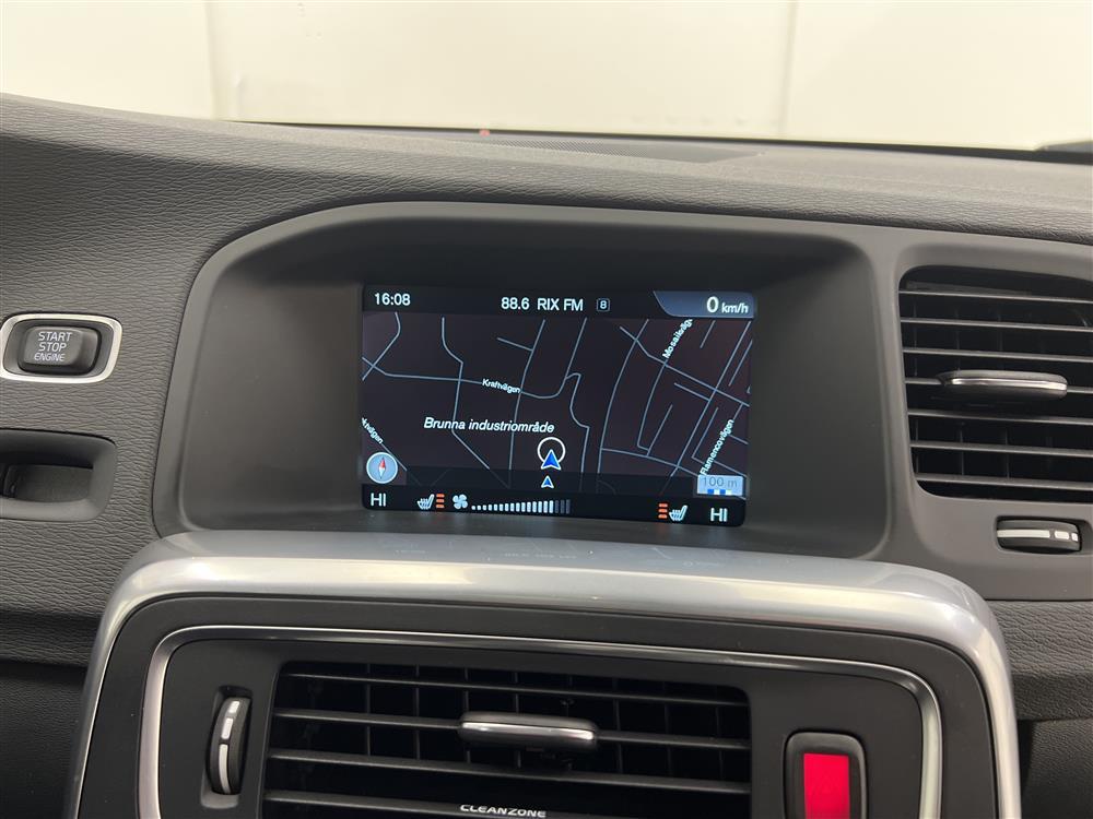 Volvo S60 D4 AWD Summum GPS T-lucka Drag B-kamera 0,54l/milinteriör