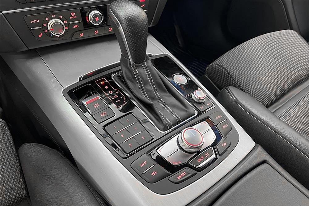 Audi A6 2.0 TDI 190hk Quattro S-Line Värmare Dragkrok Matrixinteriör