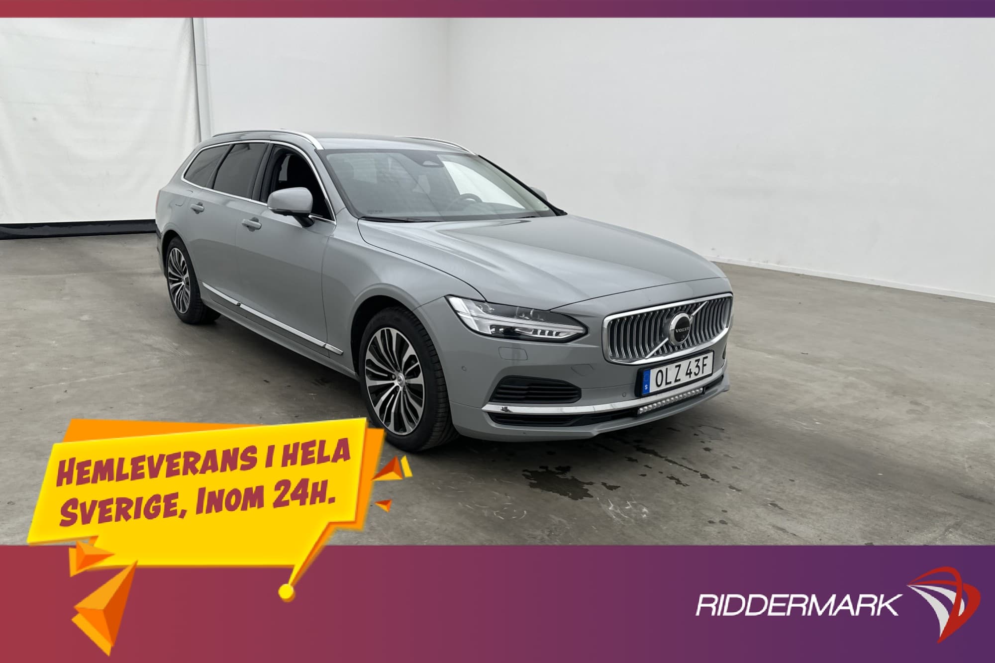 Volvo V90 T6 350hk AWD Core Värmare 360° Drag CarPlay MOMS