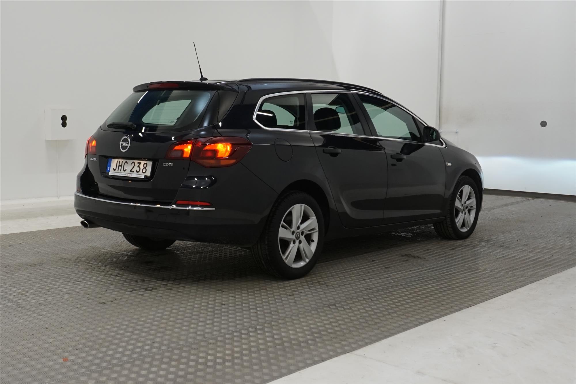 Opel Astra ST 2.0 CDTI 165hk PDC Välservad KAMPANJ 