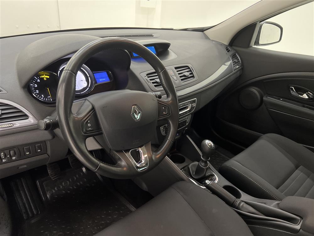 Renault Mégane 1.5 dCi ST 110hk LIMITED Välservad 0,34l/milinteriör