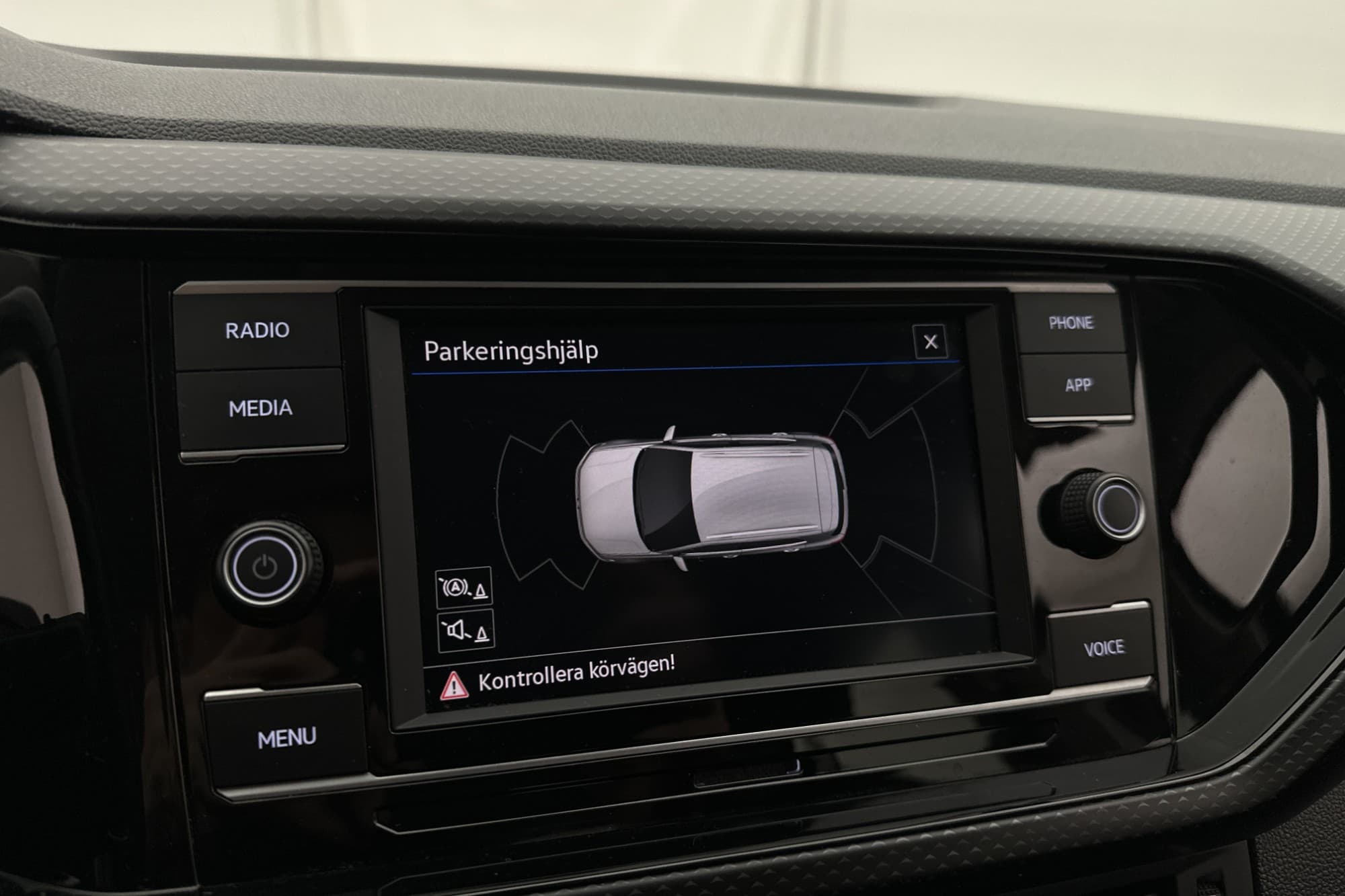 Volkswagen T-Cross 1.0 TSI 95hk Komfort P-Sensorer Låg Skatt