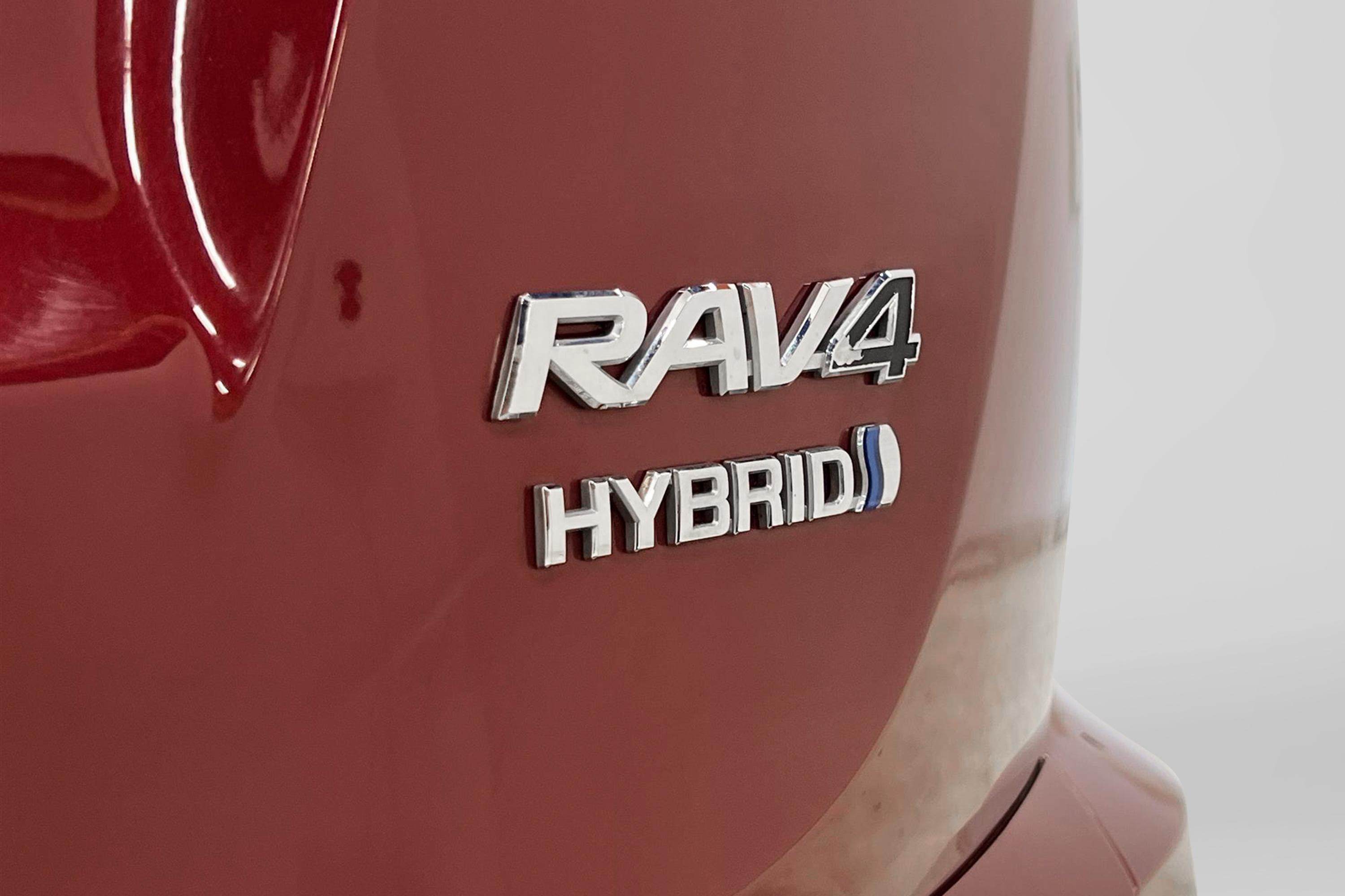 Toyota RAV4 2.5 HSD AWD 197hk 1 Brukare Navi B-Kam Keyless