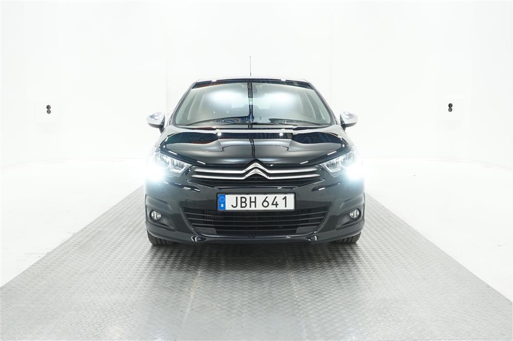 Citroën C4 BlueHDi 120hk P-sensor Drag Välservad 0,38l/milexteriör