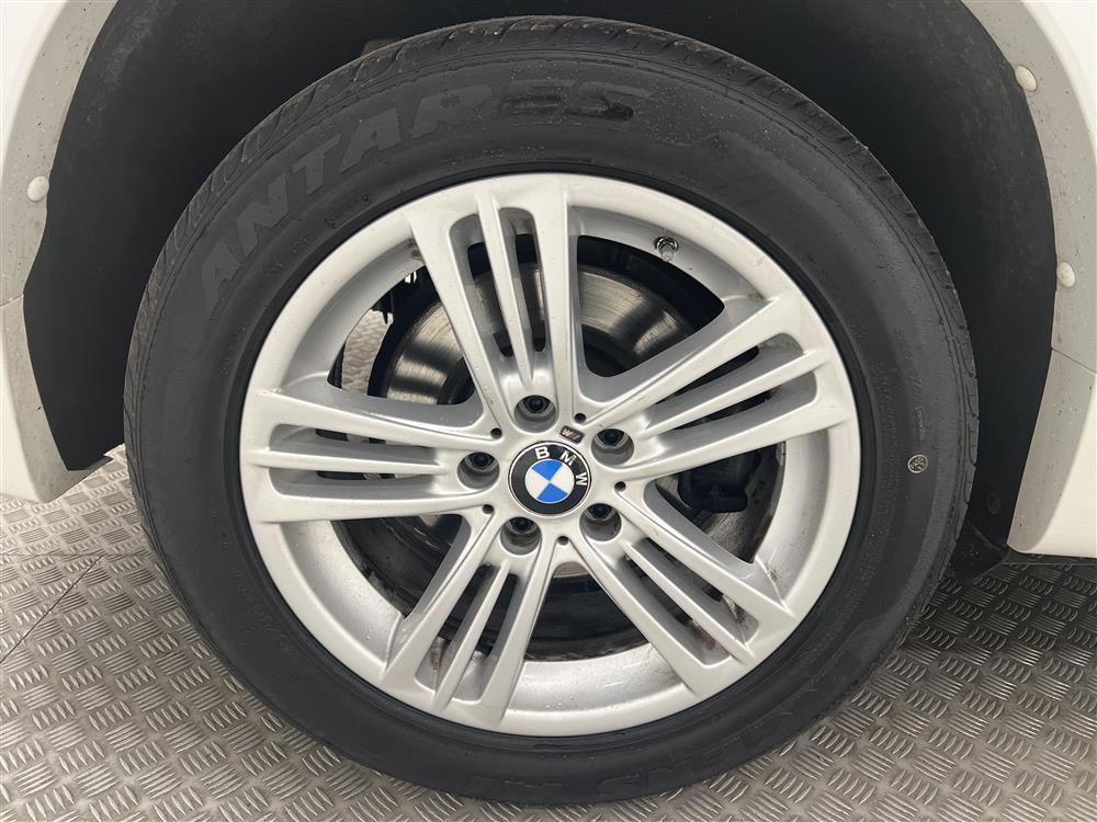 BMW X3 xDrive20d 190hk M Sport Svart Innertak 0,52L/milinteriör