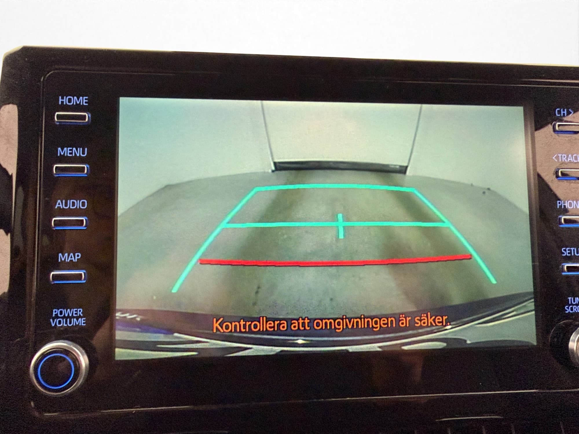 Toyota Corolla Hybrid e-CVT 122hk B-Kamera Halvskinn
