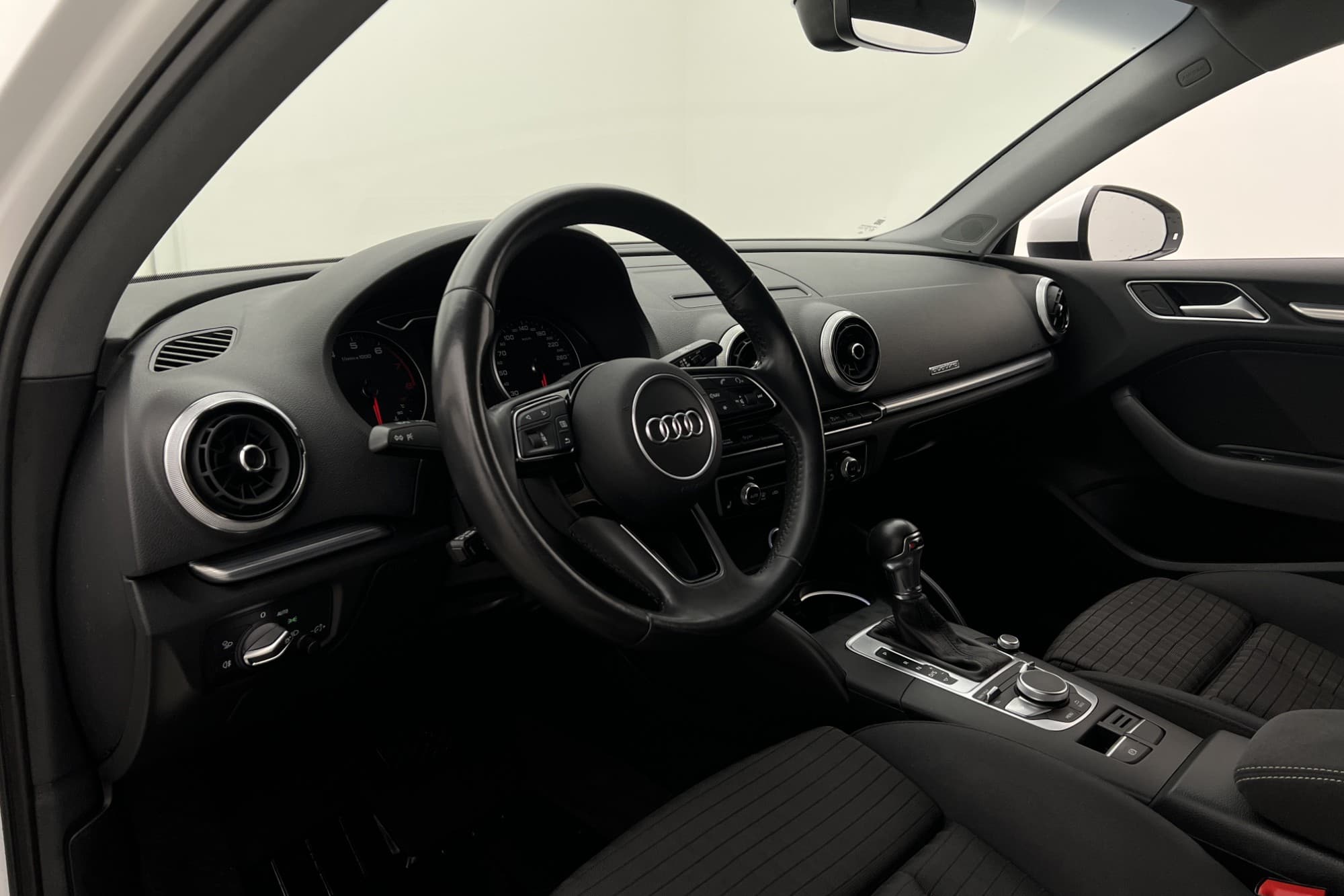 Audi A3 Sedan 2.0 TFSI Quattro Proline Bluetooth Sensorer