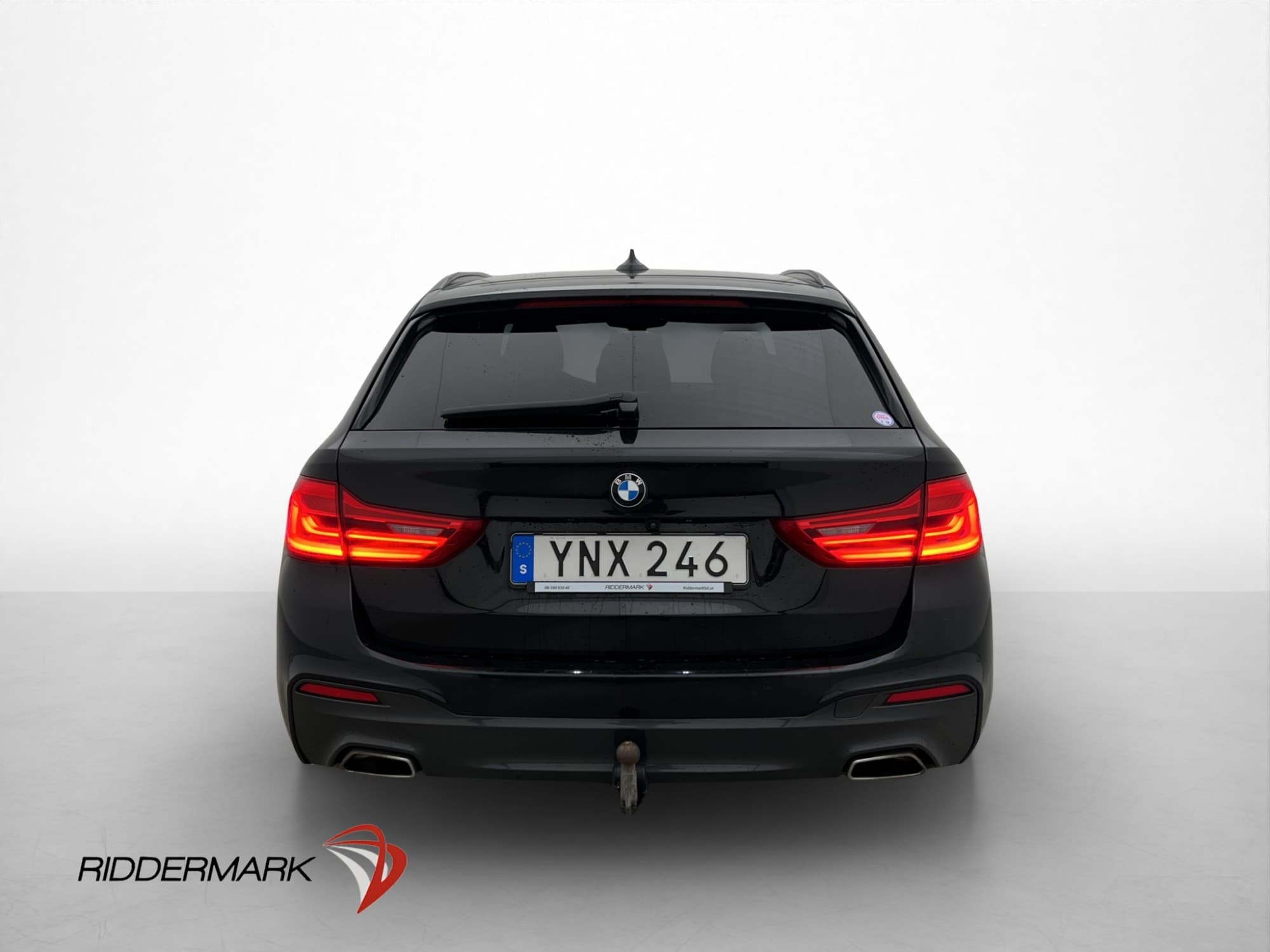 BMW 520 d Touring 190hk M Sport HiFi Kamera Dragkrok Navi