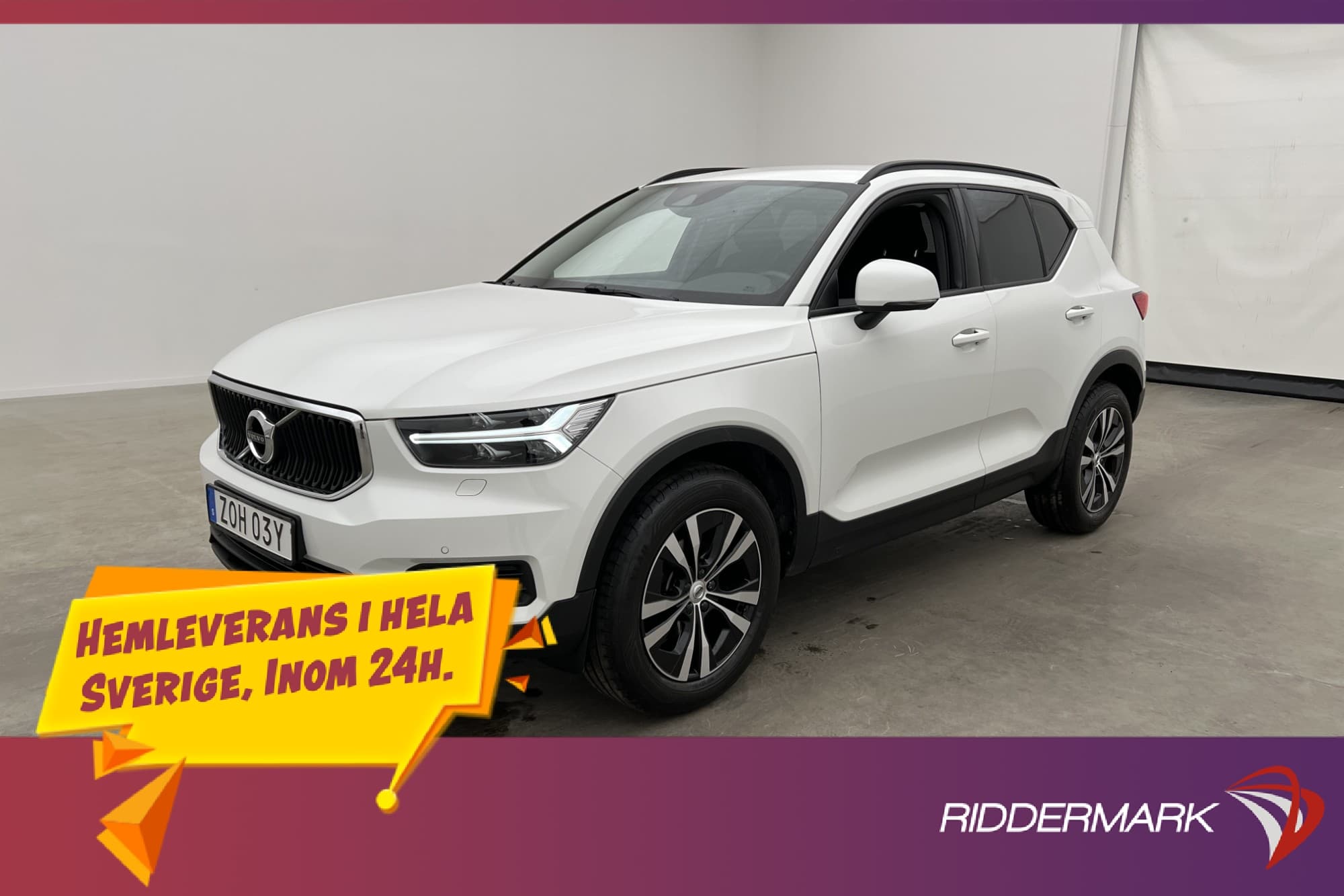 Volvo XC40 T2 129hk Momentum VoC P-Värmare Kamera Sensorer