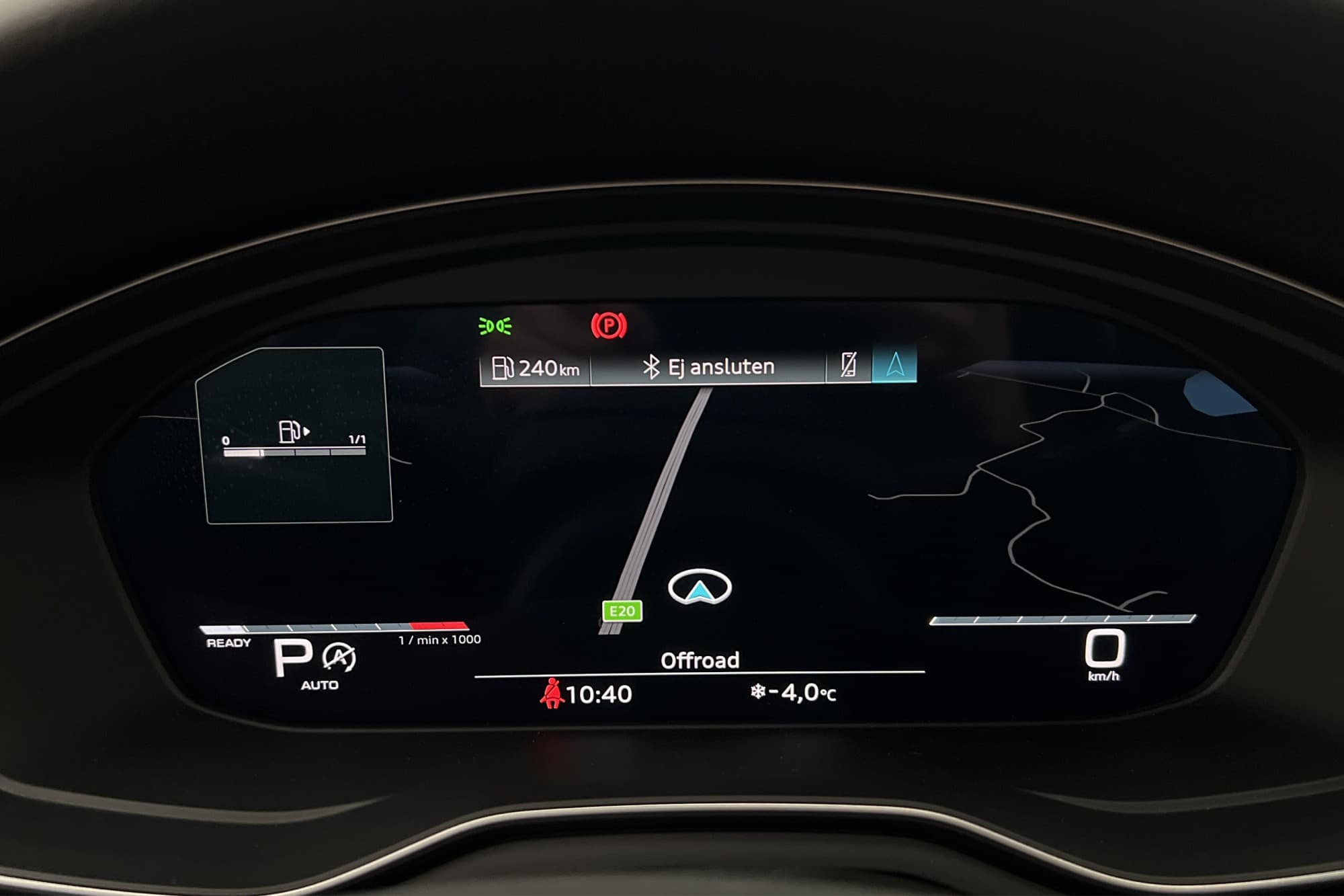 Audi A4 40 TDI 204hk Q S-Line Värmare Skinn Cockpit Drag