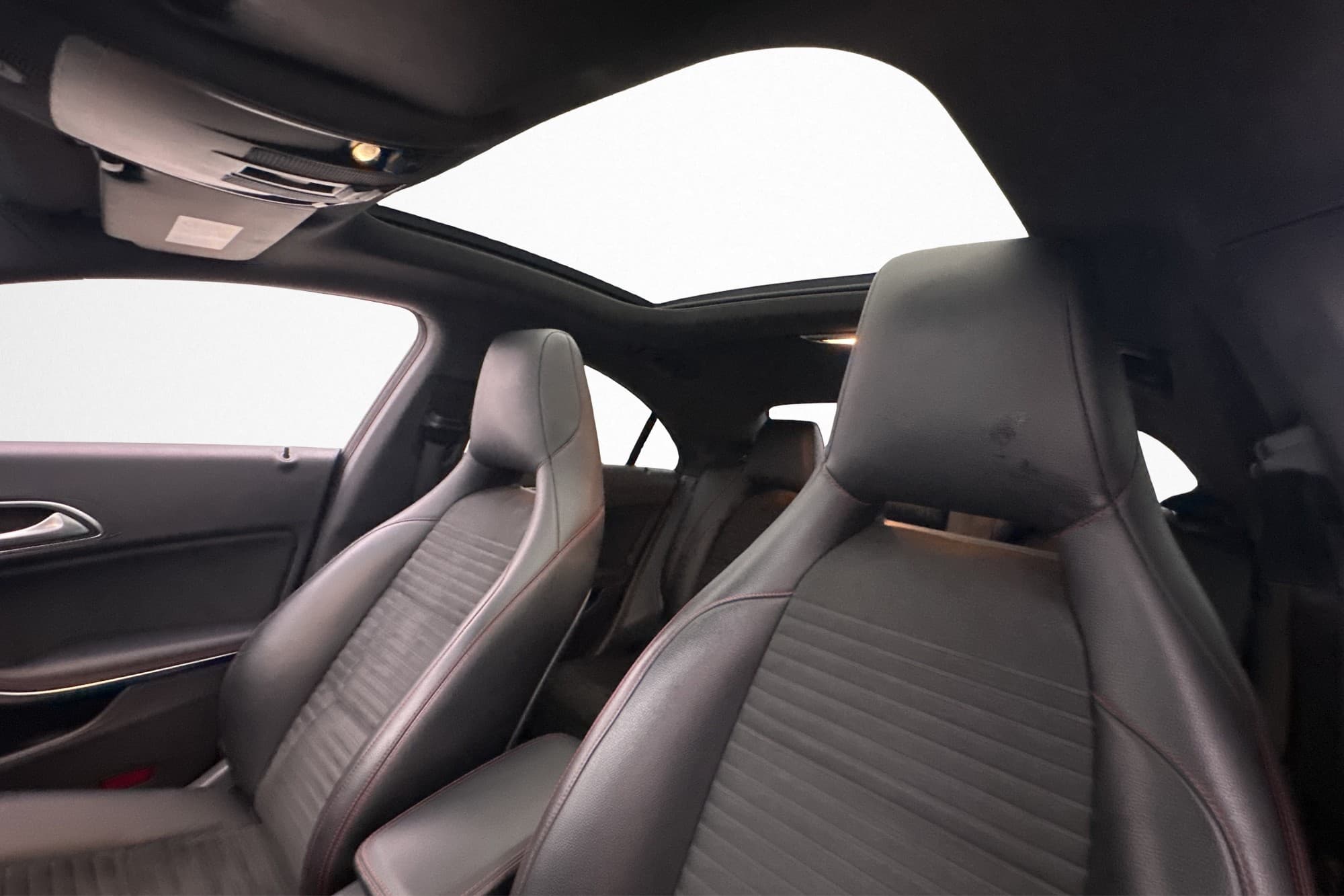 Mercedes-Benz CLA250 211hk 7G AMG Sport Taklucka Kamera