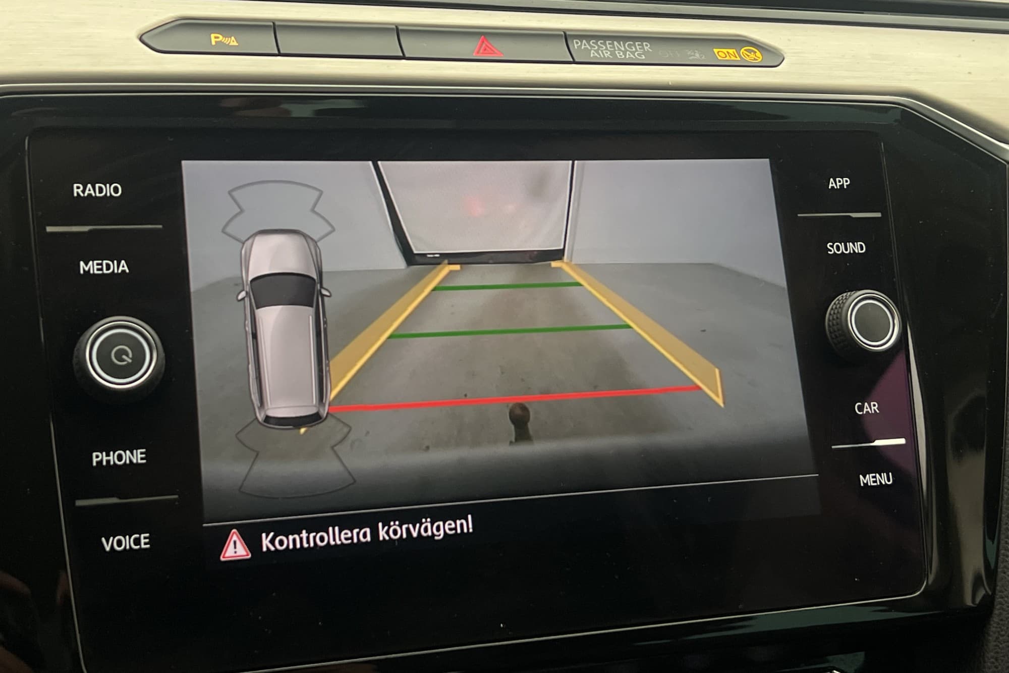 Volkswagen Passat GTE Värmare Drag Kamera CarPlay