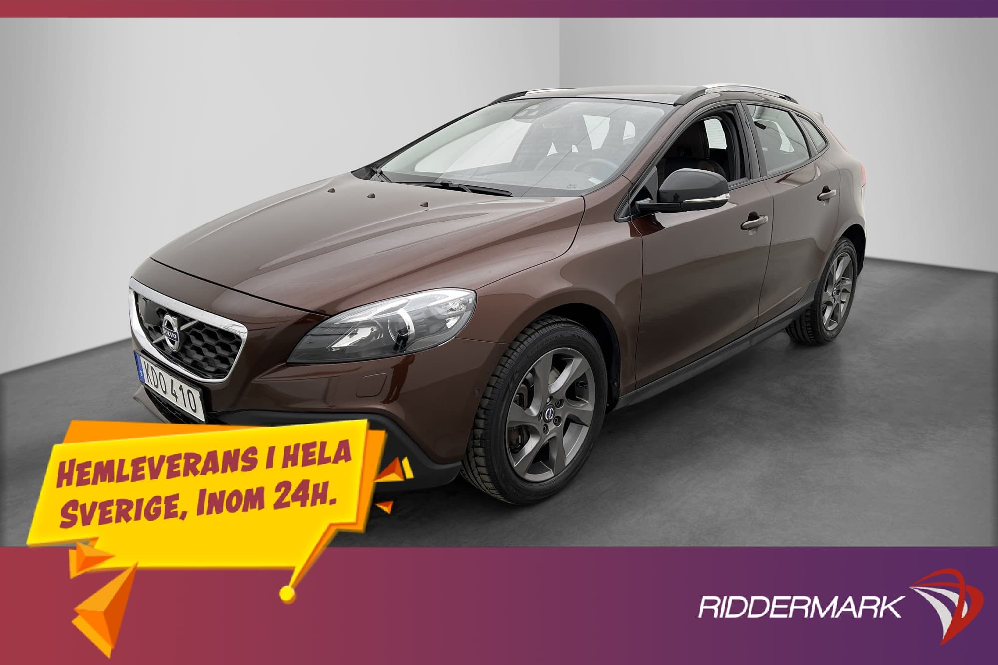 Volvo V40 Cross Country D3 Summum VOC Värm Pano Navi Drag