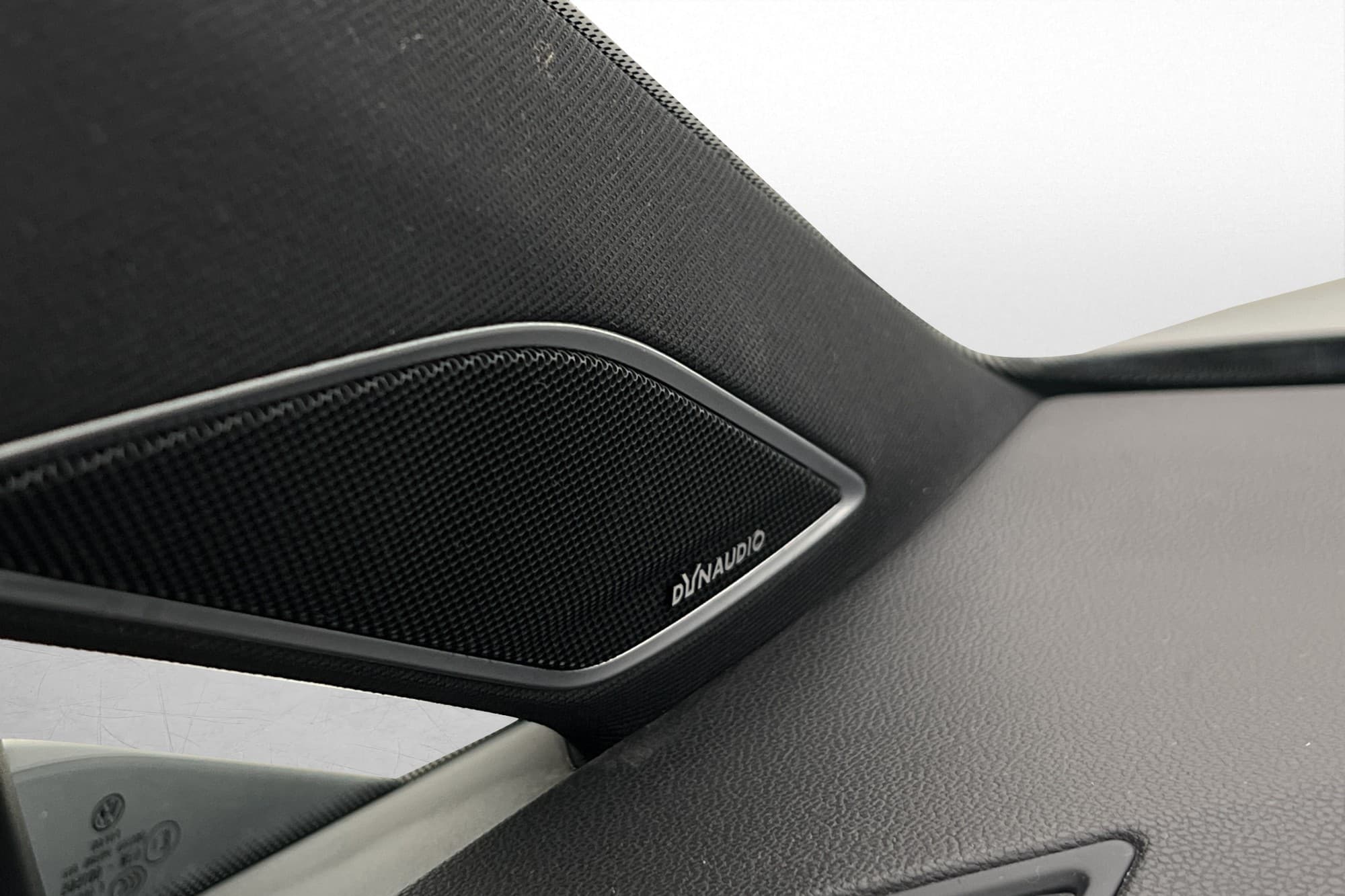 Volkswagen Golf R 4M 300hk DCC Pano Kamera Dynaudio CarPlay