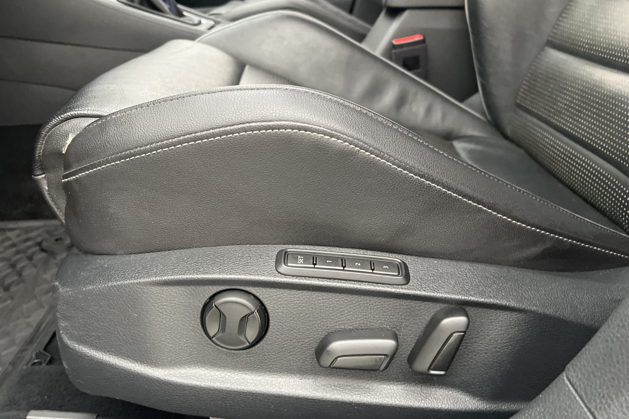 Volkswagen Golf GTE 204hk P-Värmare Kamera Skinn Elstol