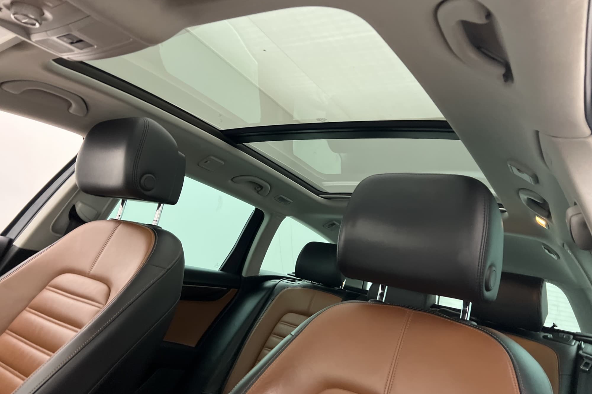 Volkswagen Passat TDI 170hk Panorama M-Värmare Skinn Drag