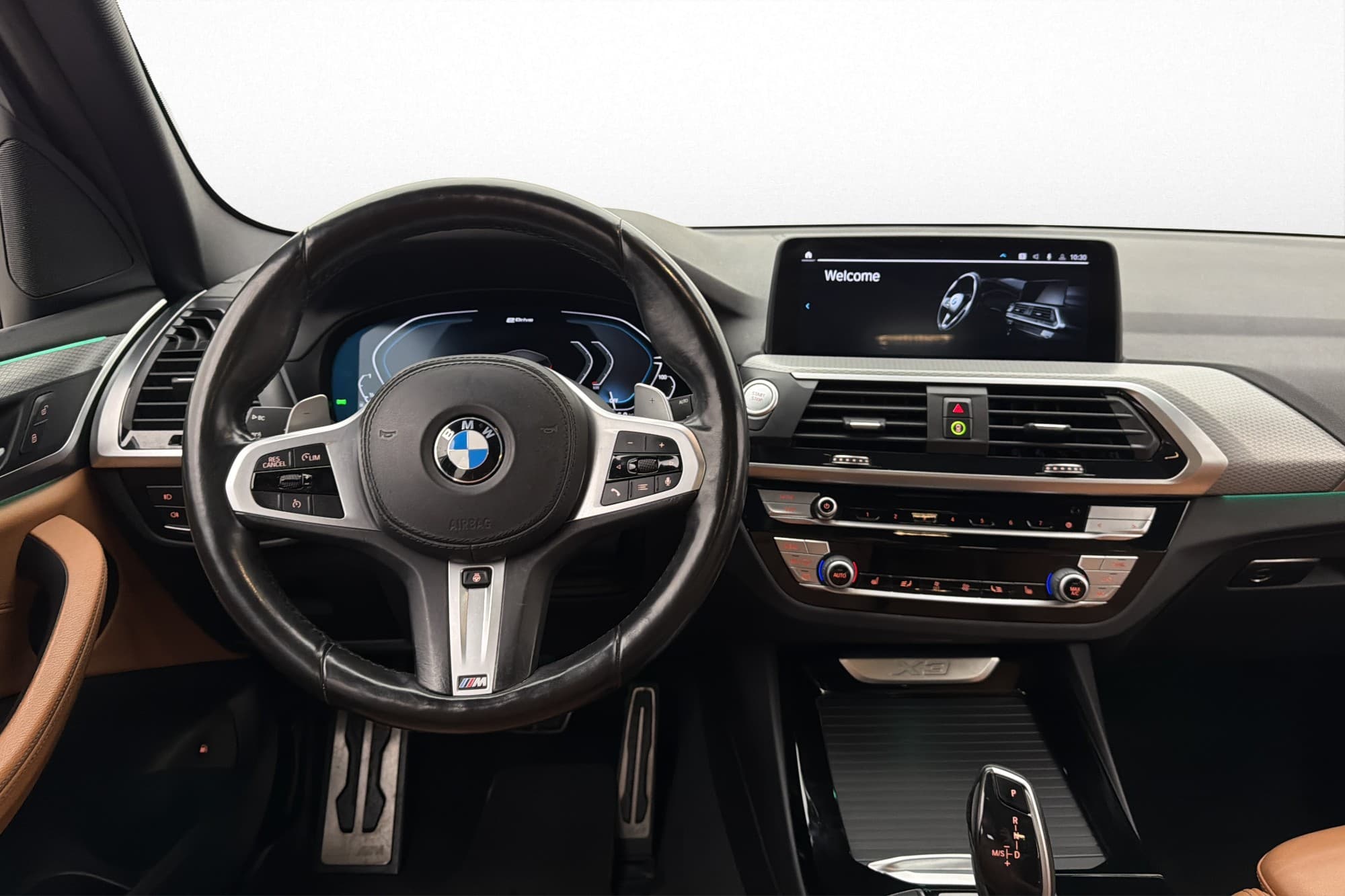 BMW X3 xDrive30e 292hk M Sport Cockpit Kamera Drag Navi