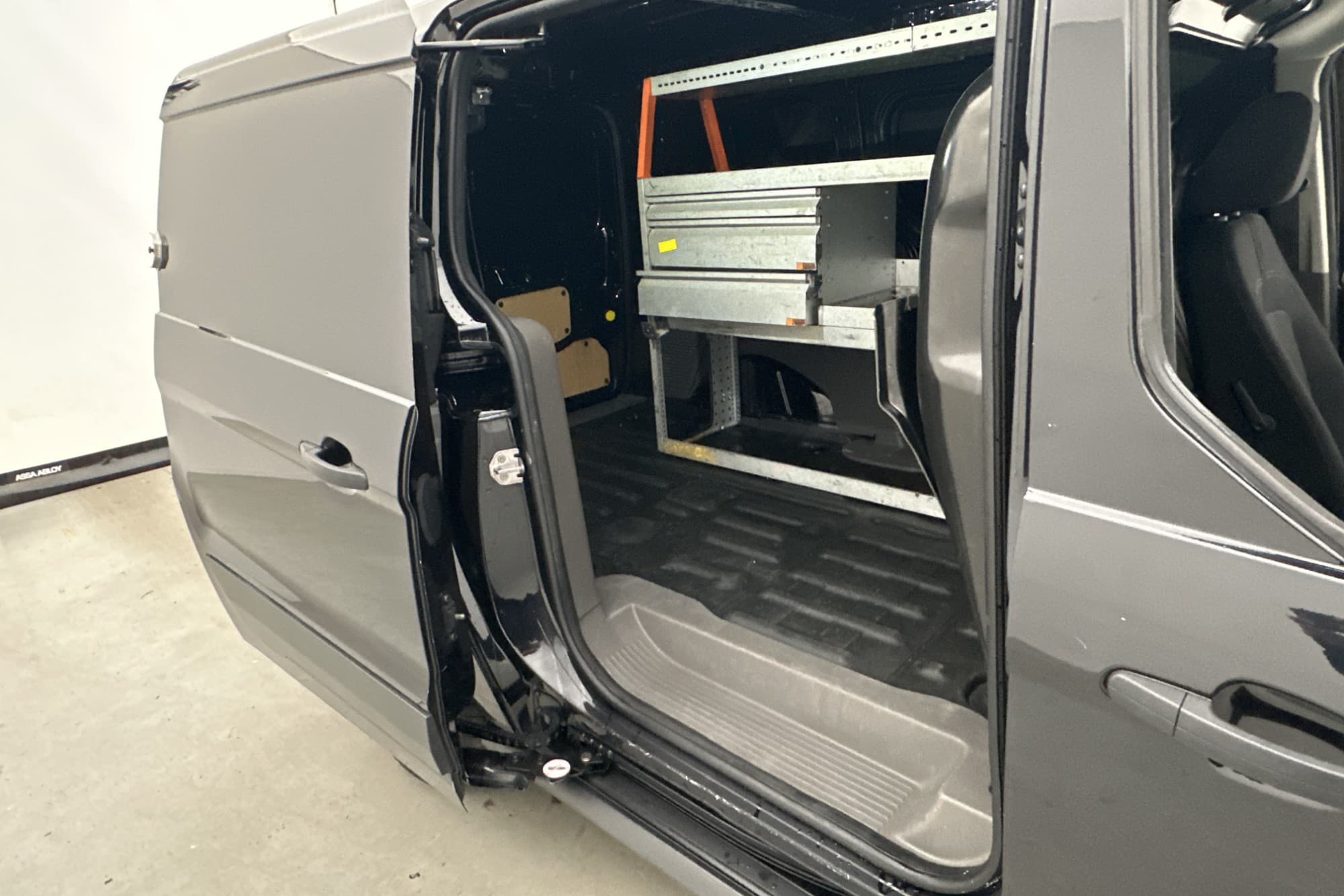 Ford Transit Connect LWB Värmare Drag V-inredd B-Kamera Moms