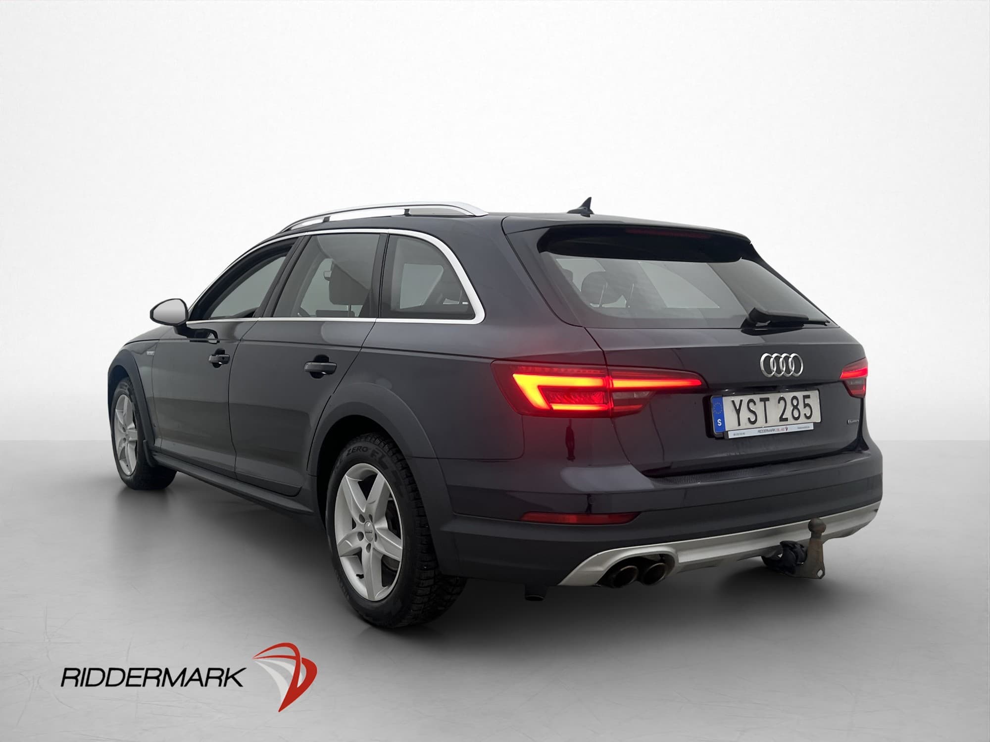 Audi A4 Allroad Q TDI Proline Pano Värmare Cockpit Drag